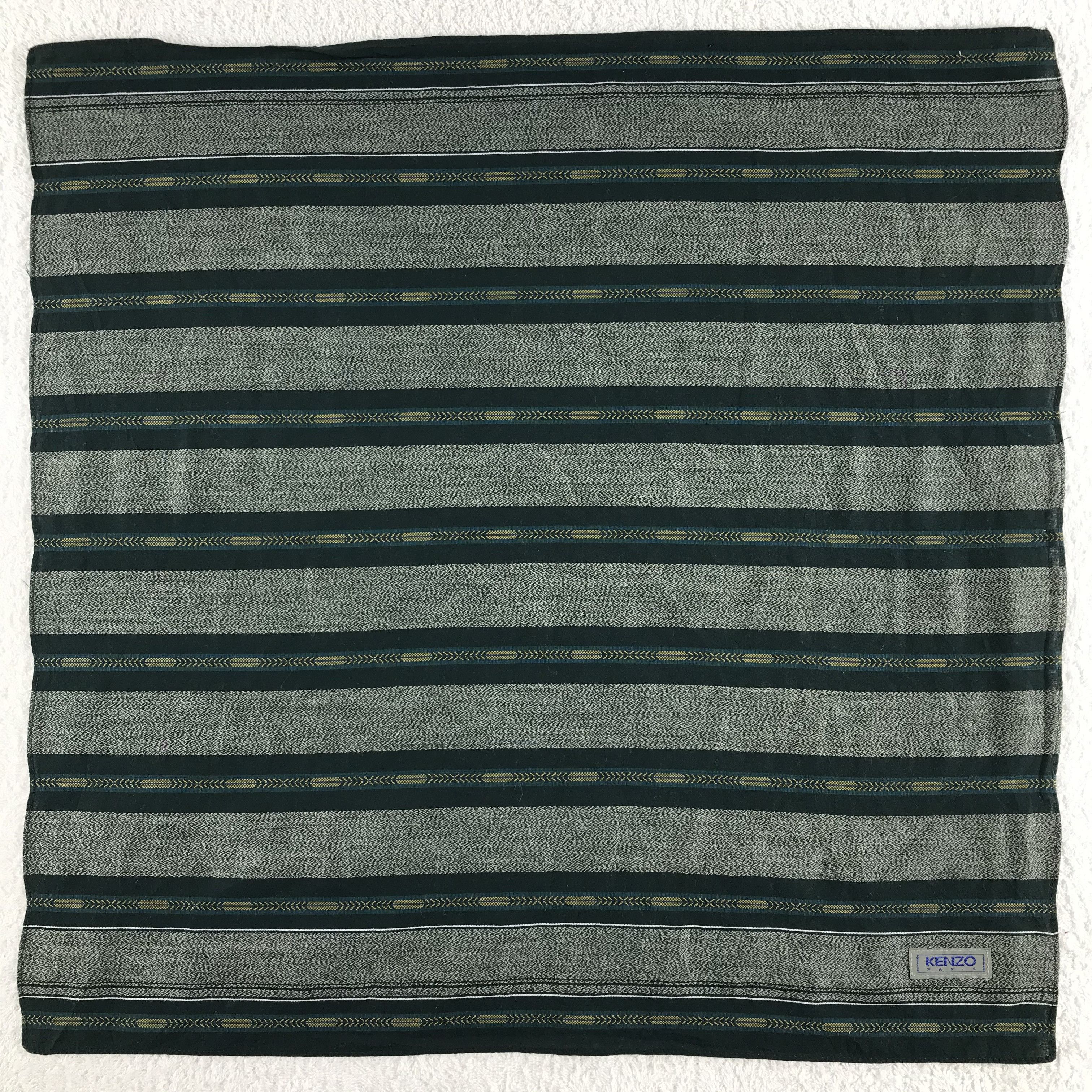 Kenzo × Vintage Kenzo Bandana / Handkerchief / Neckerchief - S246 Size ONE SIZE - 1 Thumbnail