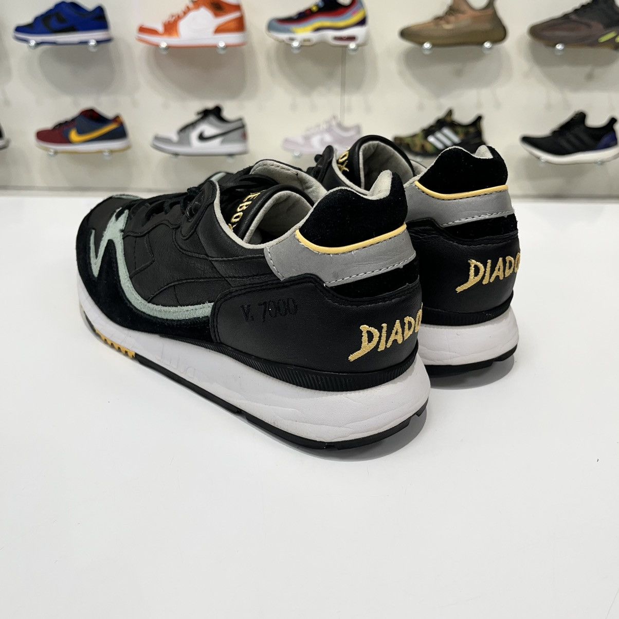 Diadora Diadora V7000 Solebox Azzurro Size US 9 / EU 42 - 4 Thumbnail