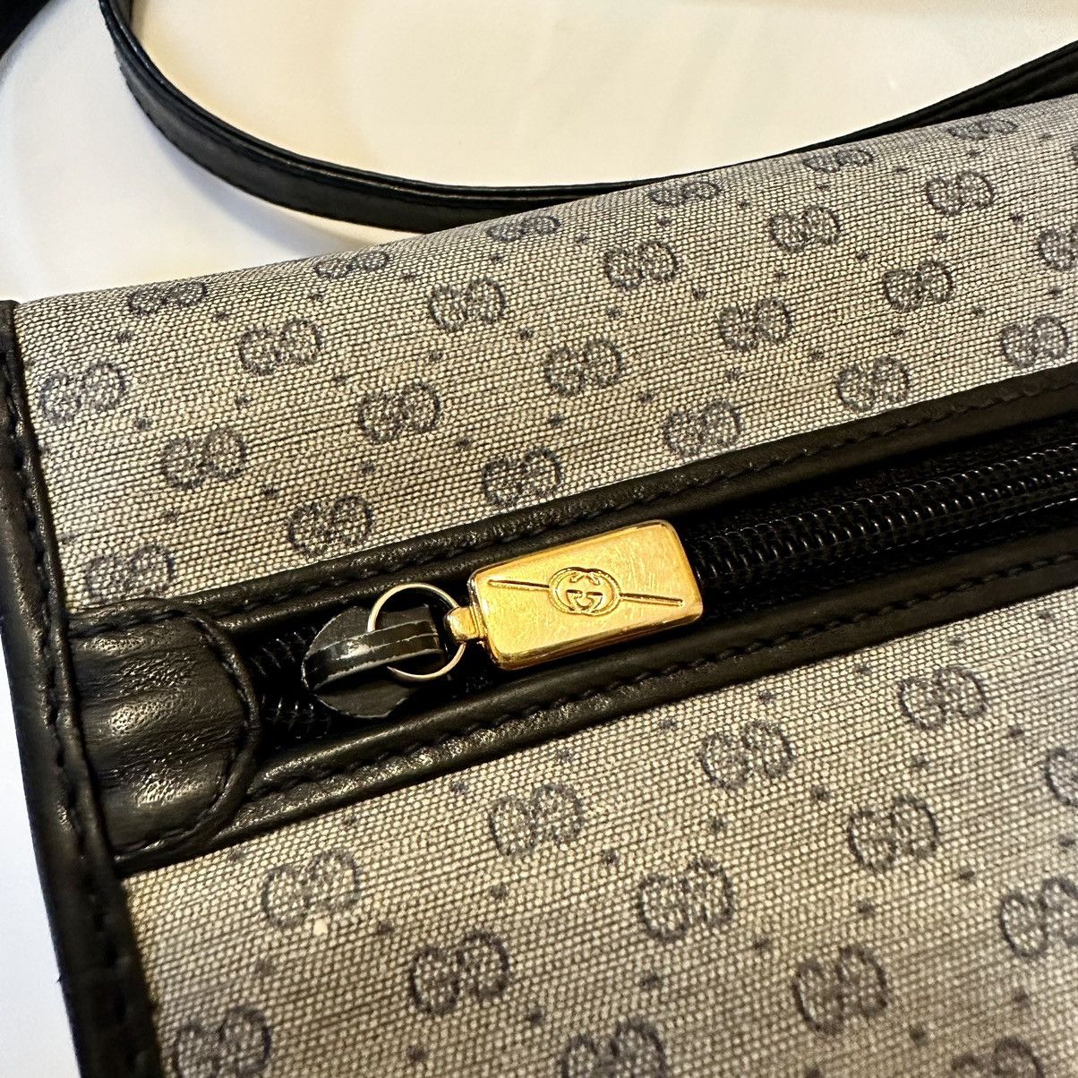 Gucci Navy Monogram Leather Crossbody Size ONE SIZE - 6 Thumbnail