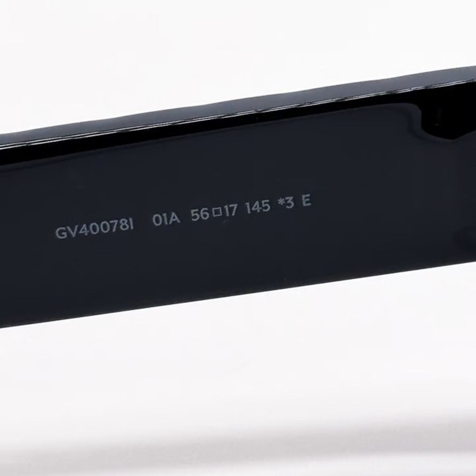 Givenchy New! Givenchy Elegant Black Sunglasses GV40078I 01A Size ONE SIZE - 7 Thumbnail