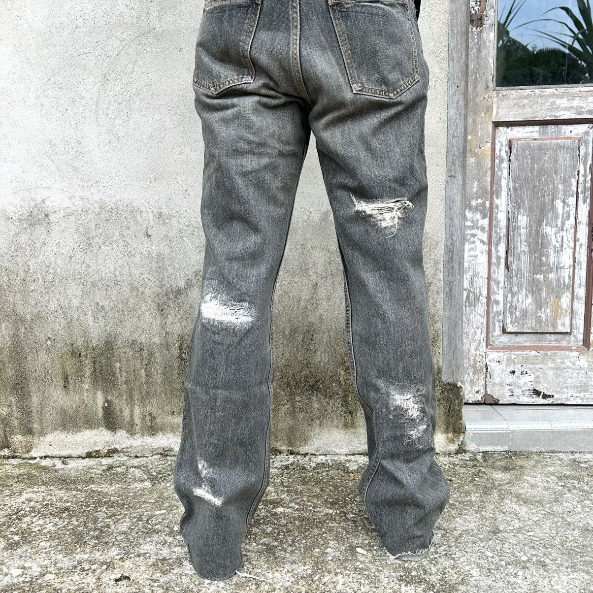 RIPVANWINKLE RIPVANWINKLE Crazy Disstressed Flared Denim Size US 31 - 9 Thumbnail