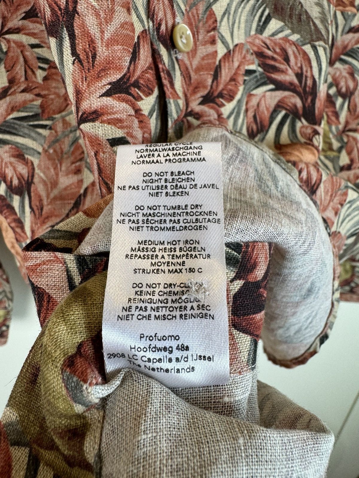 Total Luxury Spa Profuomo 100% linen printed shirt Hawaiian canali style M Size US M / EU 48-50 / 2 - 5 Thumbnail