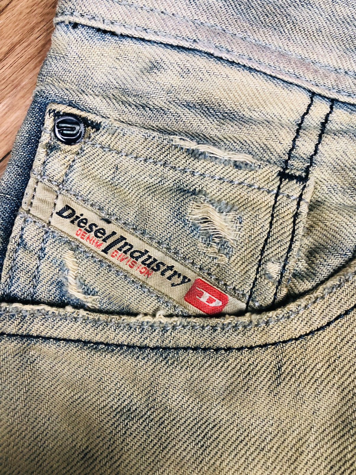 Diesel Diesal Industry Distress Jeans (36) Size US 28 / EU 44 - 10 Thumbnail