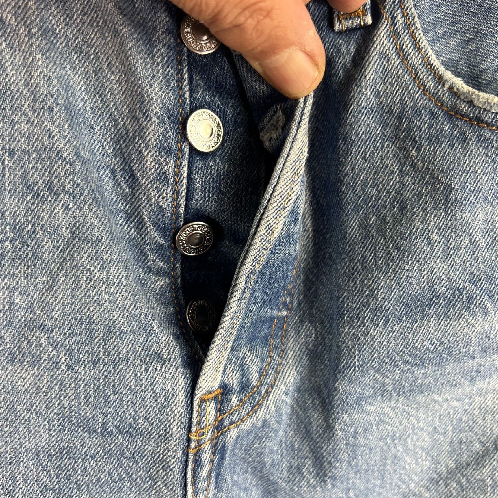 Levi's VINTAGE Levi's 501 Jeans Men's Size 27 Blue 28 Inseam 80s 90s Denim Straight Classic Size US 27 - 5 Thumbnail