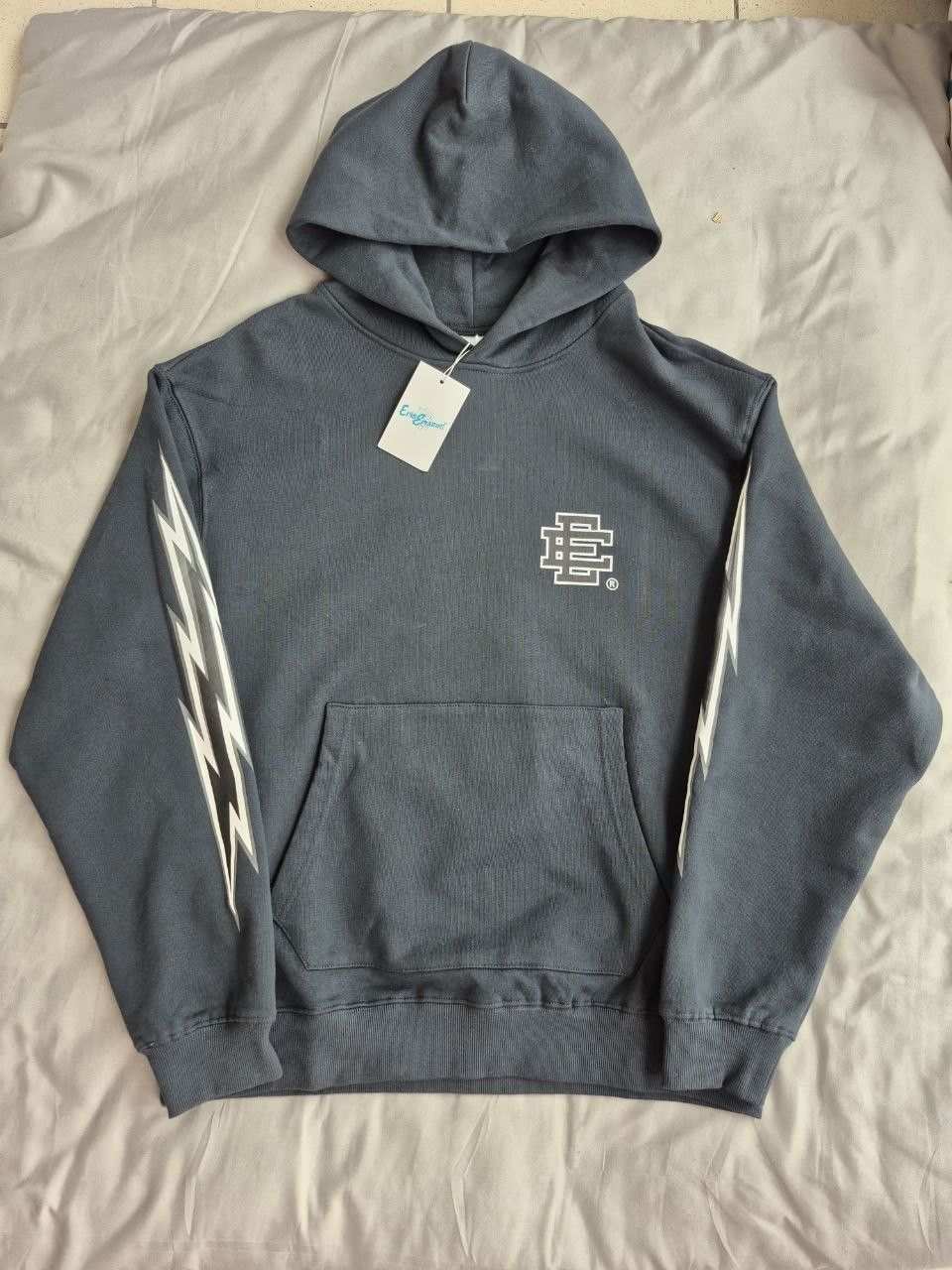 Eric Emanuel Eric Emanuel bolt hoodie black white Size US L / EU 52-54 / 3 - 1 Thumbnail