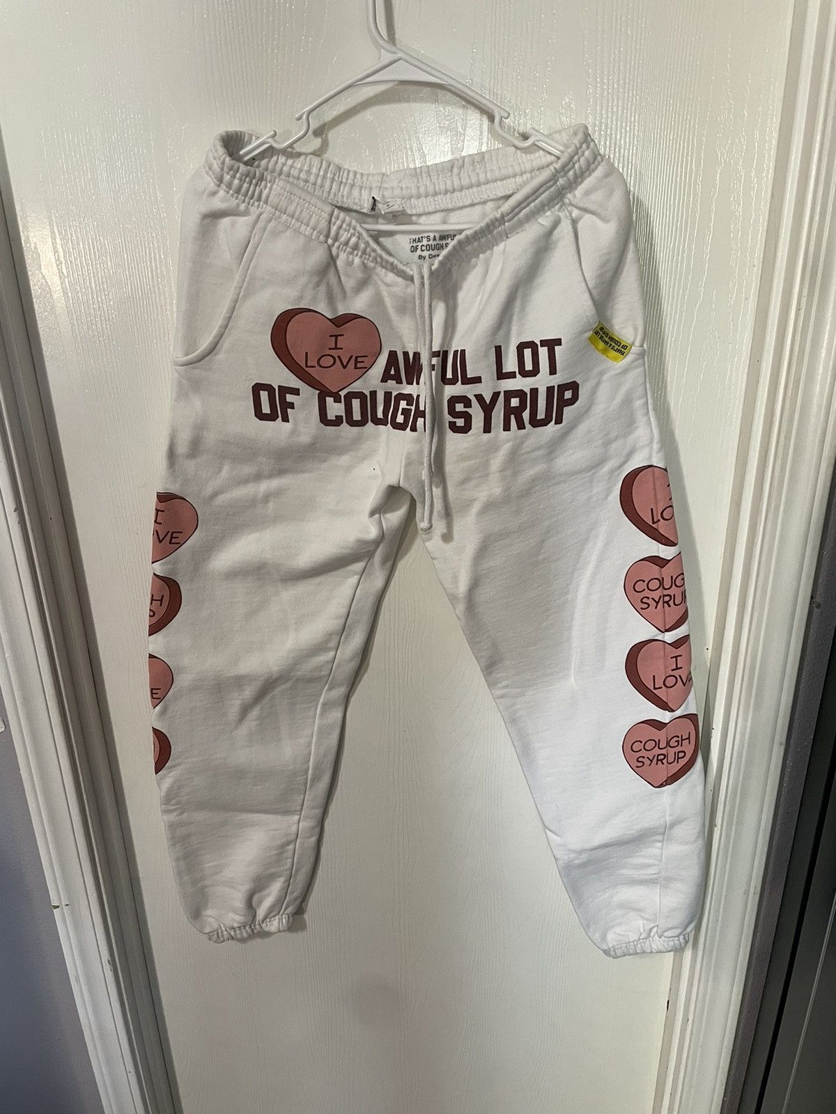 Awful Lot of Cough Syrup Awful lot of cough syrup valentine exclusive Size US 32 / EU 48 - 1 Thumbnail