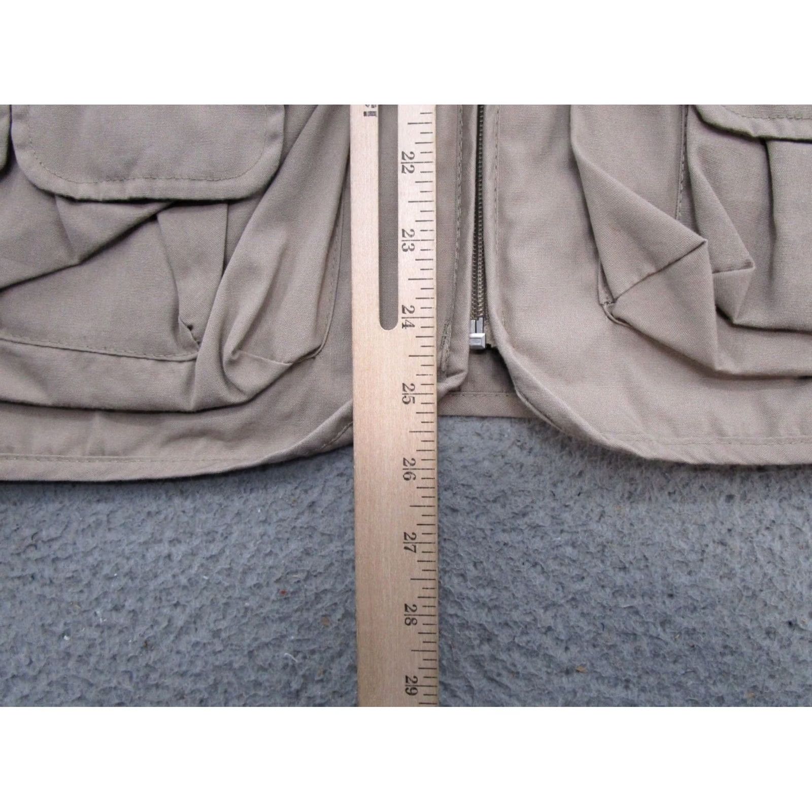 Vintage Uncle Milty Vest Men Size L Beige Khaki Tan Multi-Pocket Fly Fishing Hunting Fish Game Bag Size US L / EU 52-54 / 3 - 5 Thumbnail