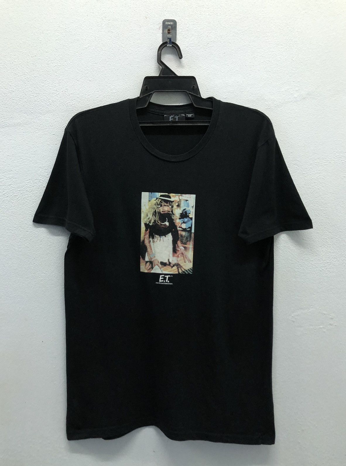 Universal Studios Universal Studios E.T. The Extra-Terrestrial T-Shirt Size US M / EU 48-50 / 2 - 1 Thumbnail