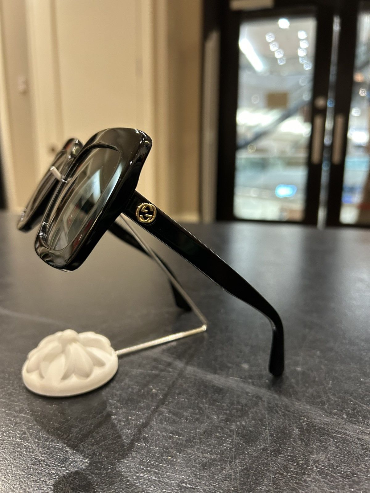 Gucci Gucci Oversized Square Sunglasses Size ONE SIZE - 2 Thumbnail