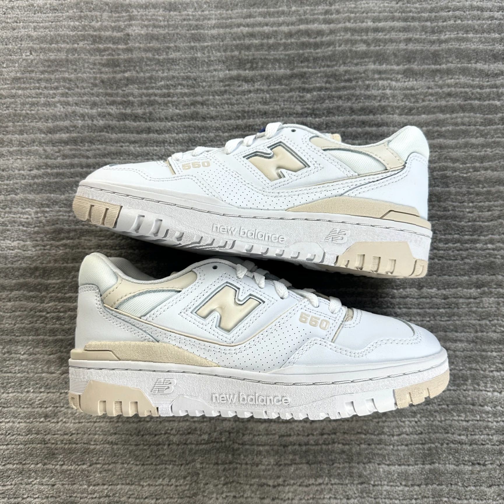 New Balance New Balance 550 Womens 6.5 White Linen BBW550BK Athletic Sneakers Shoes Casual 80s 90s Size US 7 / IT 37 - 2 Thumbnail