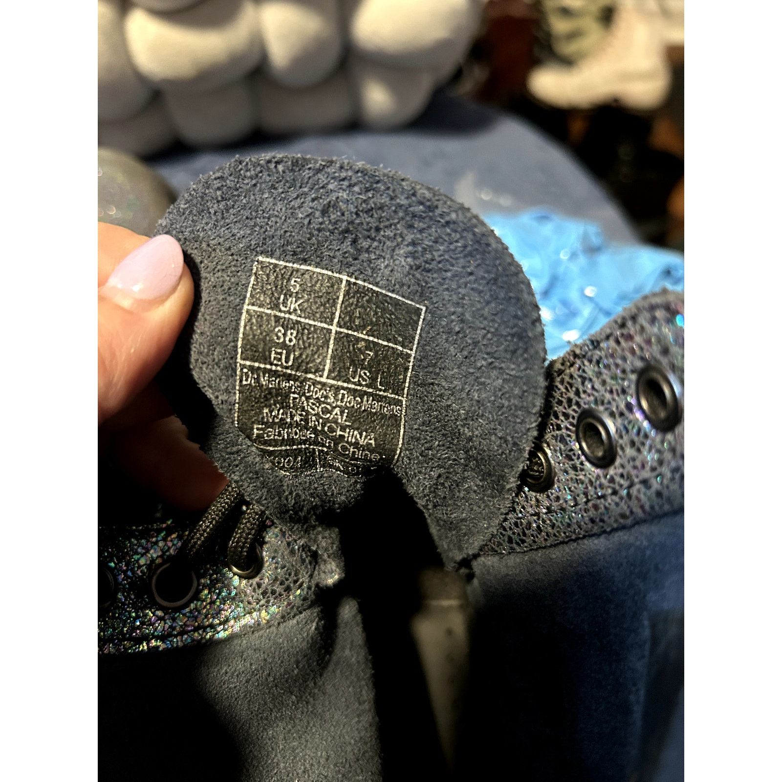 Dr. Martens Dr Martens Blue Glitter Suede Pascal size 7/EU 38 Size US 7 / IT 37 - 6 Thumbnail