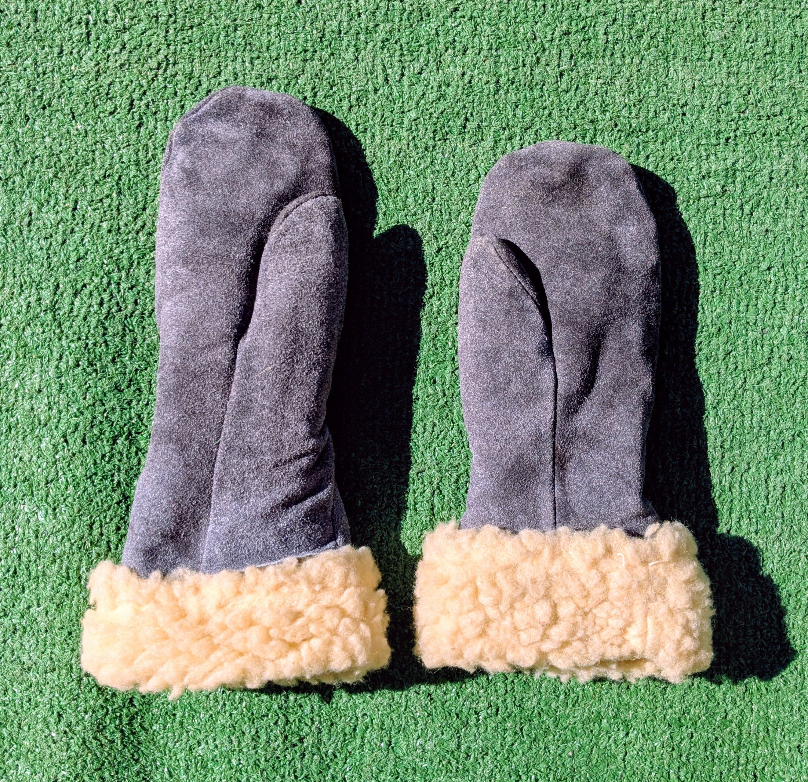 Vintage VTG 1960's Suede w/Wool Interior & Cuff Mittens Glove Set Size ONE SIZE - 2 Thumbnail