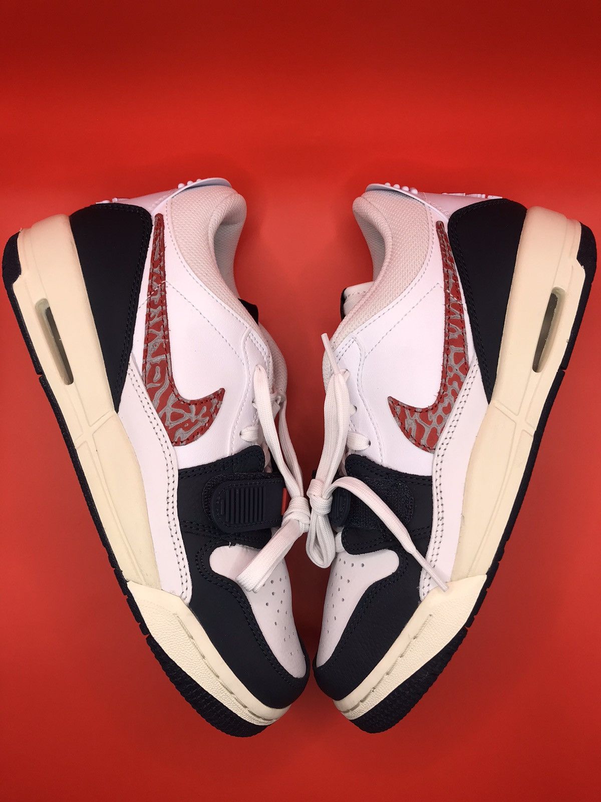 Jordan Brand Jordan Legacy 312 Low Size US 7 / EU 40 - 2 Thumbnail