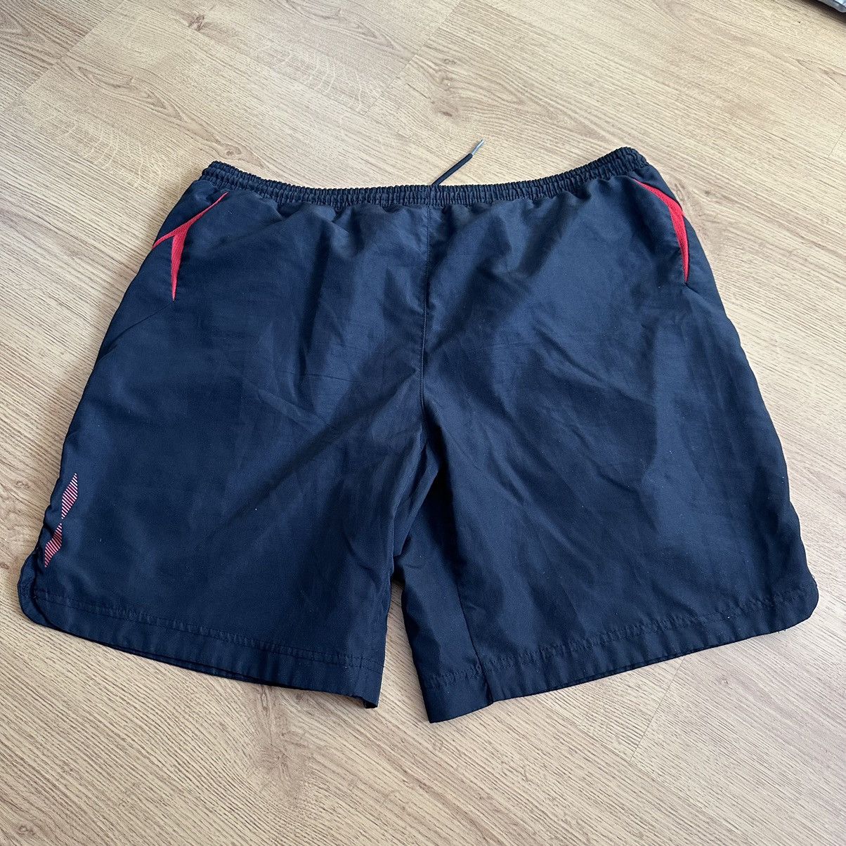 Umbro Umbro Sunderland FC soccer shorts Size US 34 / EU 50 - 8 Thumbnail