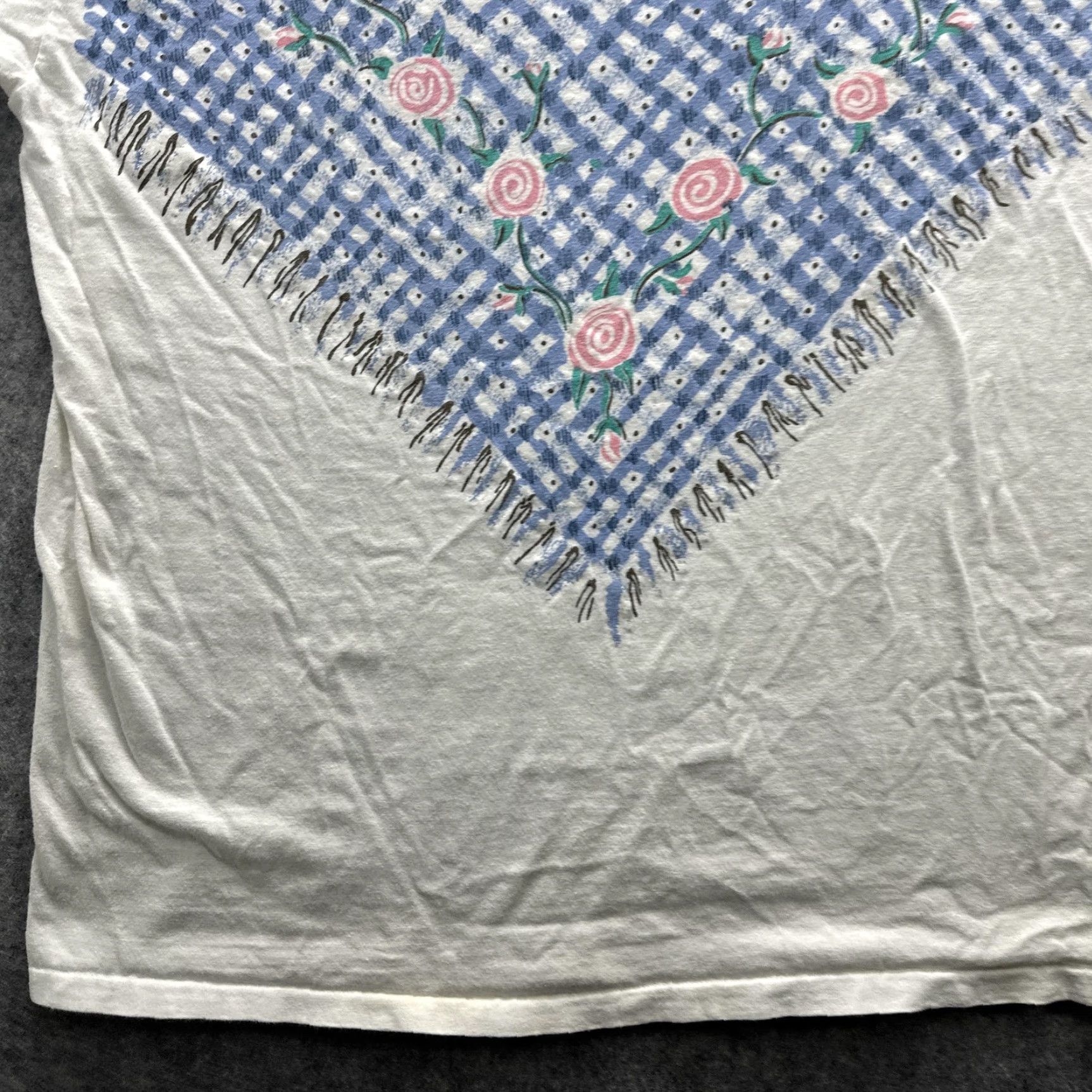 Vintage VINTAGE Knitpicks Shirt Womens One Size White Floral Bandana 80s Graphic Size ONE SIZE - 5 Thumbnail