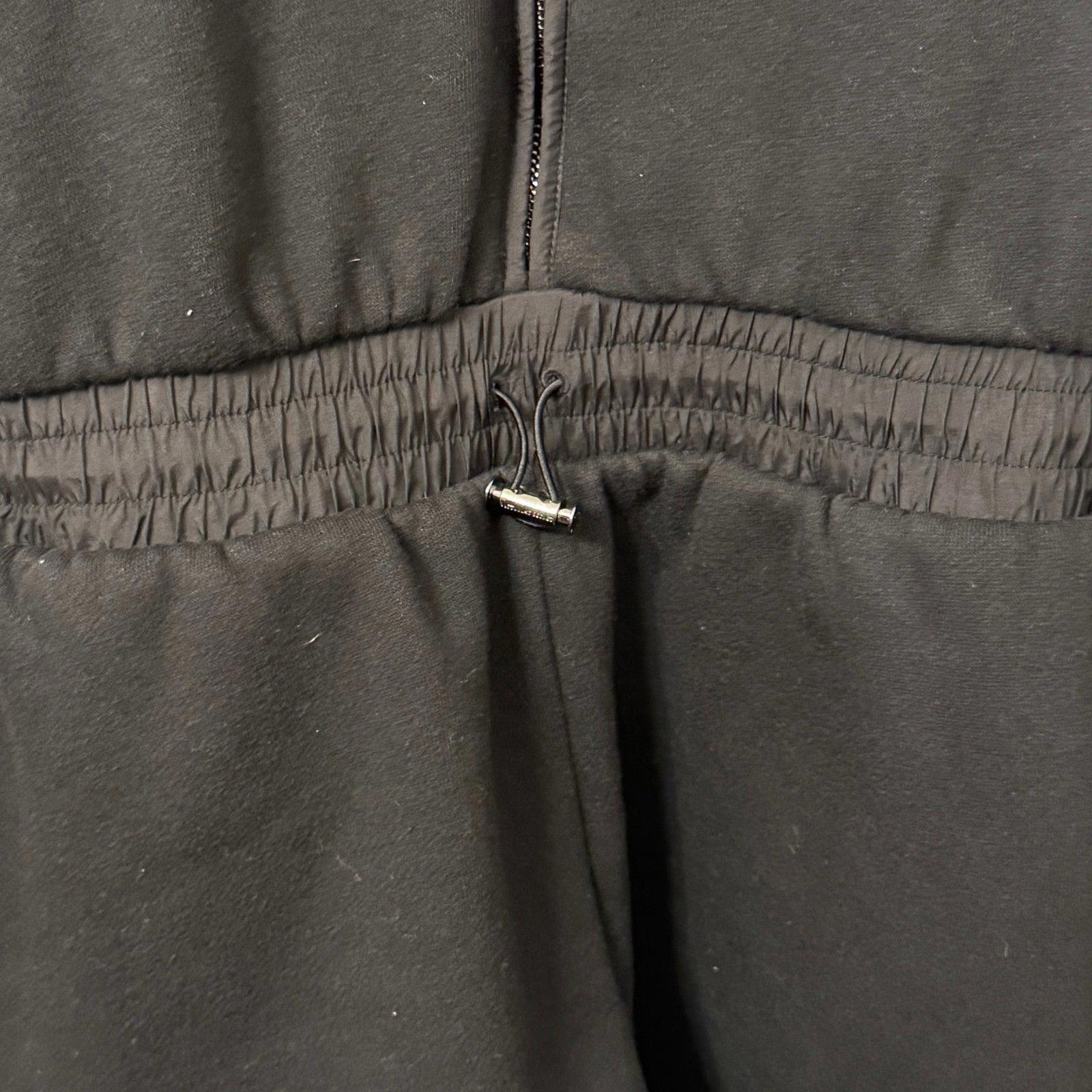 Designer Victoria's Secret On Point Black Cotton Romper, size medium Size 32" / US 10 / IT 46 - 2 Thumbnail