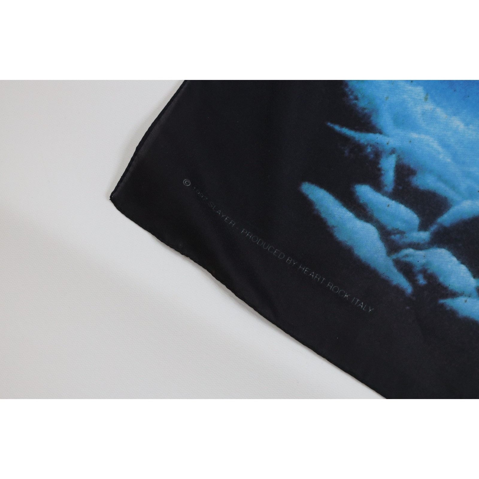 Vintage Vintage 90s Winterland Distressed Spell Out Slayer Band Flag Size ONE SIZE - 6 Thumbnail