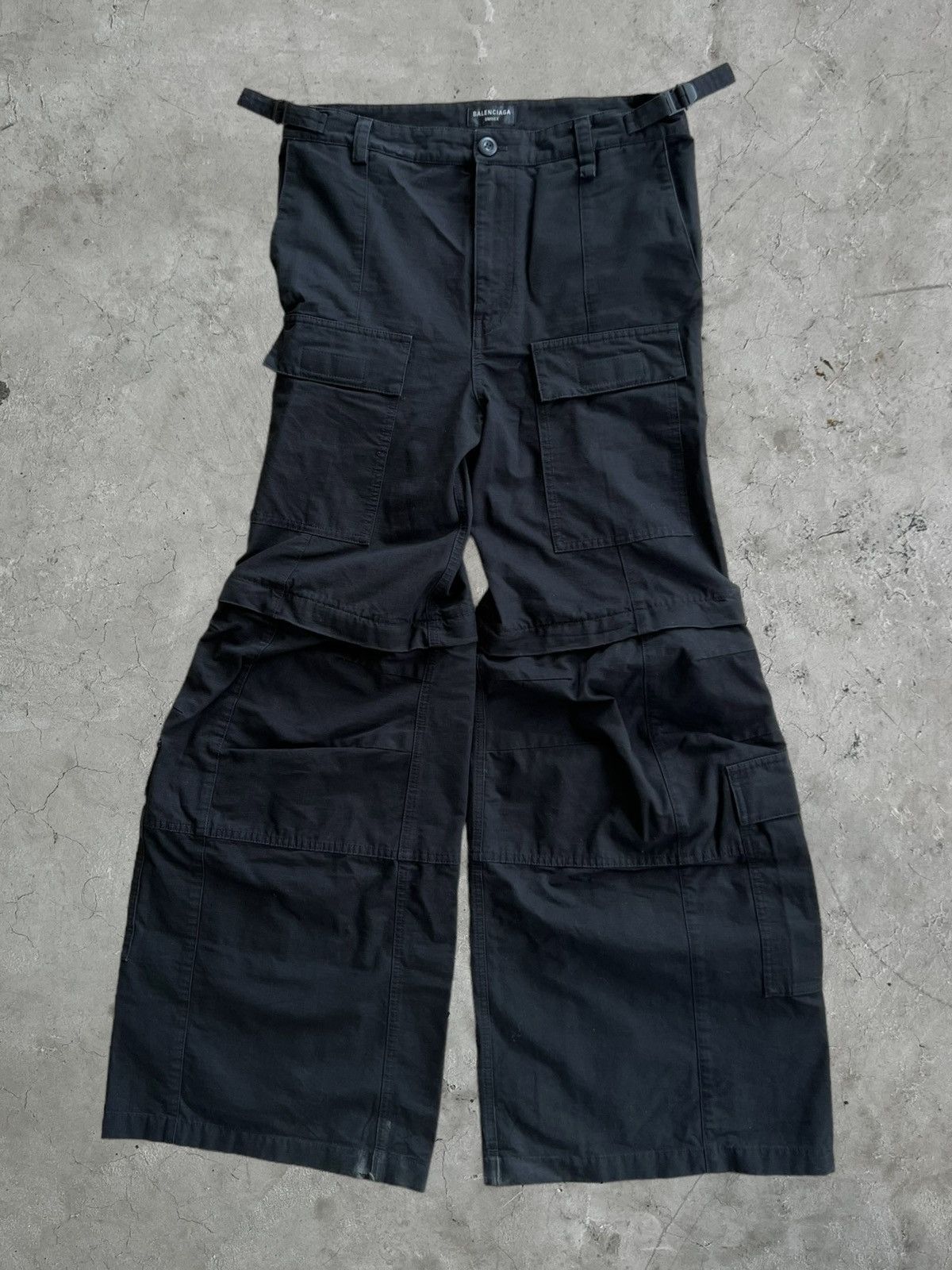 Balenciaga Balenciaga Flared Cargo Pants Size US 31 - 3 Thumbnail