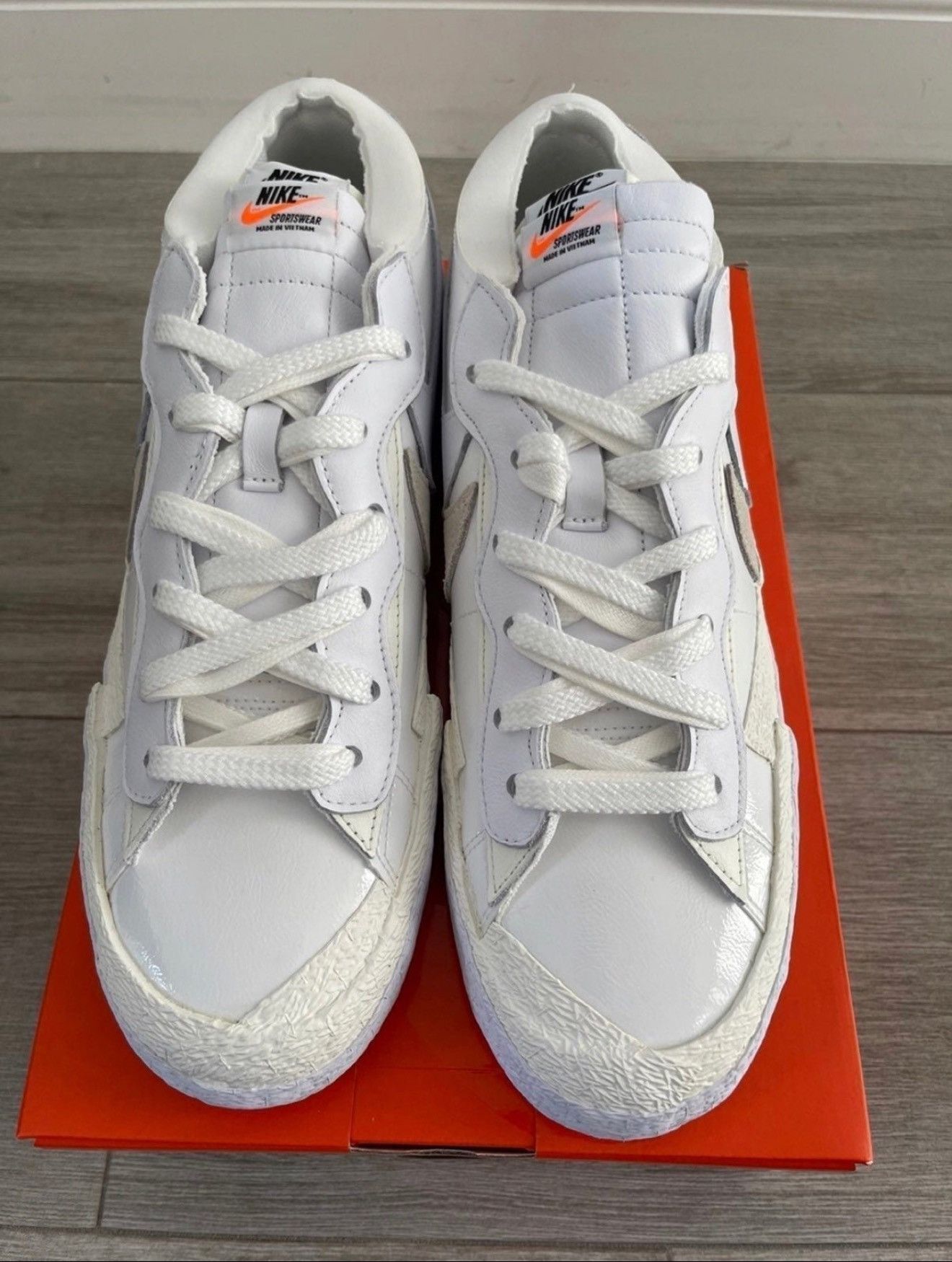 Nike × Sacai Sacai Nike Blazer Low White Patent Leather White Sail Sz 12 Size US 12 / EU 45 - 5 Thumbnail