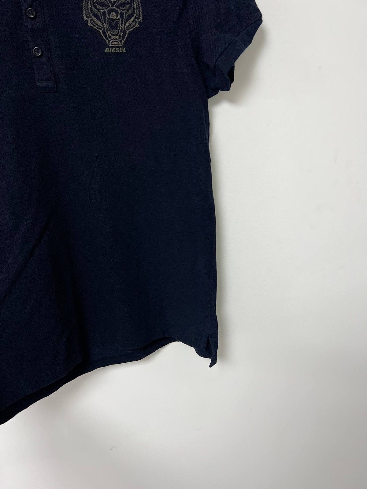 Diesel Vintage Diesel Tiger Polo Shirt Logo Y2K Rare Luxury USA XL Size US XL / EU 56 / 4 - 8 Thumbnail