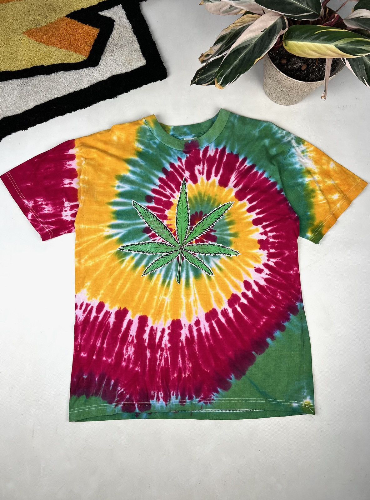 Vintage high times magazine T-shirt weed marijuana tee cannabis thc Size US L / EU 52-54 / 3 - 1 Thumbnail