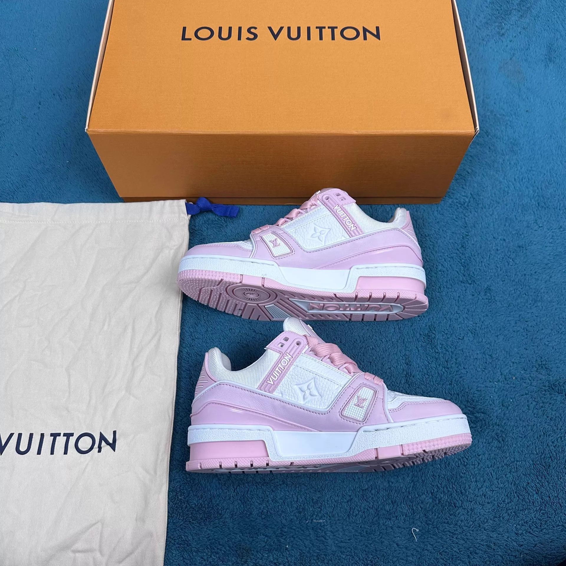 Louis Vuitton LV Trainer Low Top Sneaker Rose Pink 35.5 Size US 5 / IT 35 - 3 Thumbnail