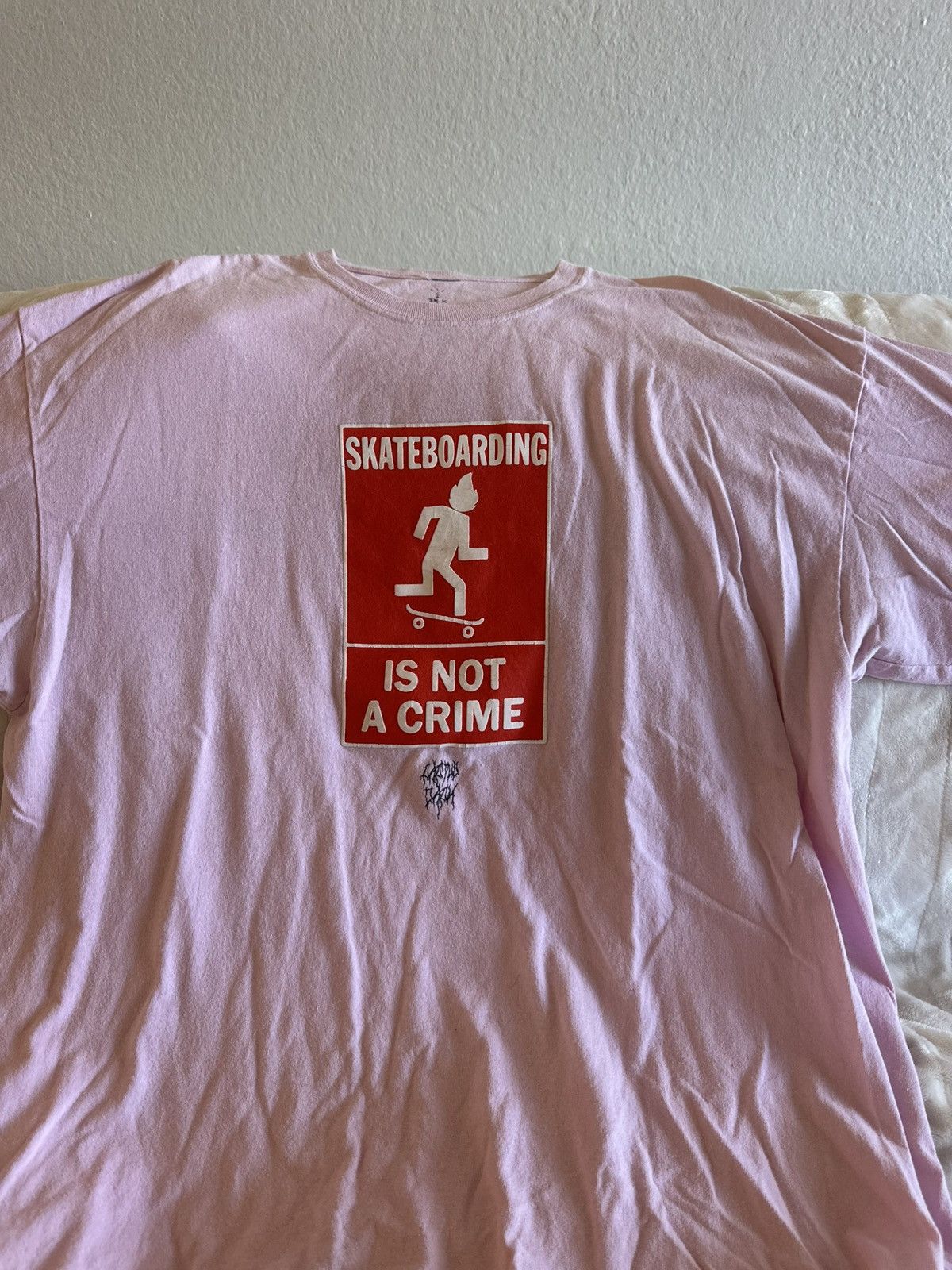 Travis Scott Travis Scott No Loitering Skateboarding Pink Tee size XL Size US XL / EU 56 / 4 - 7 Thumbnail