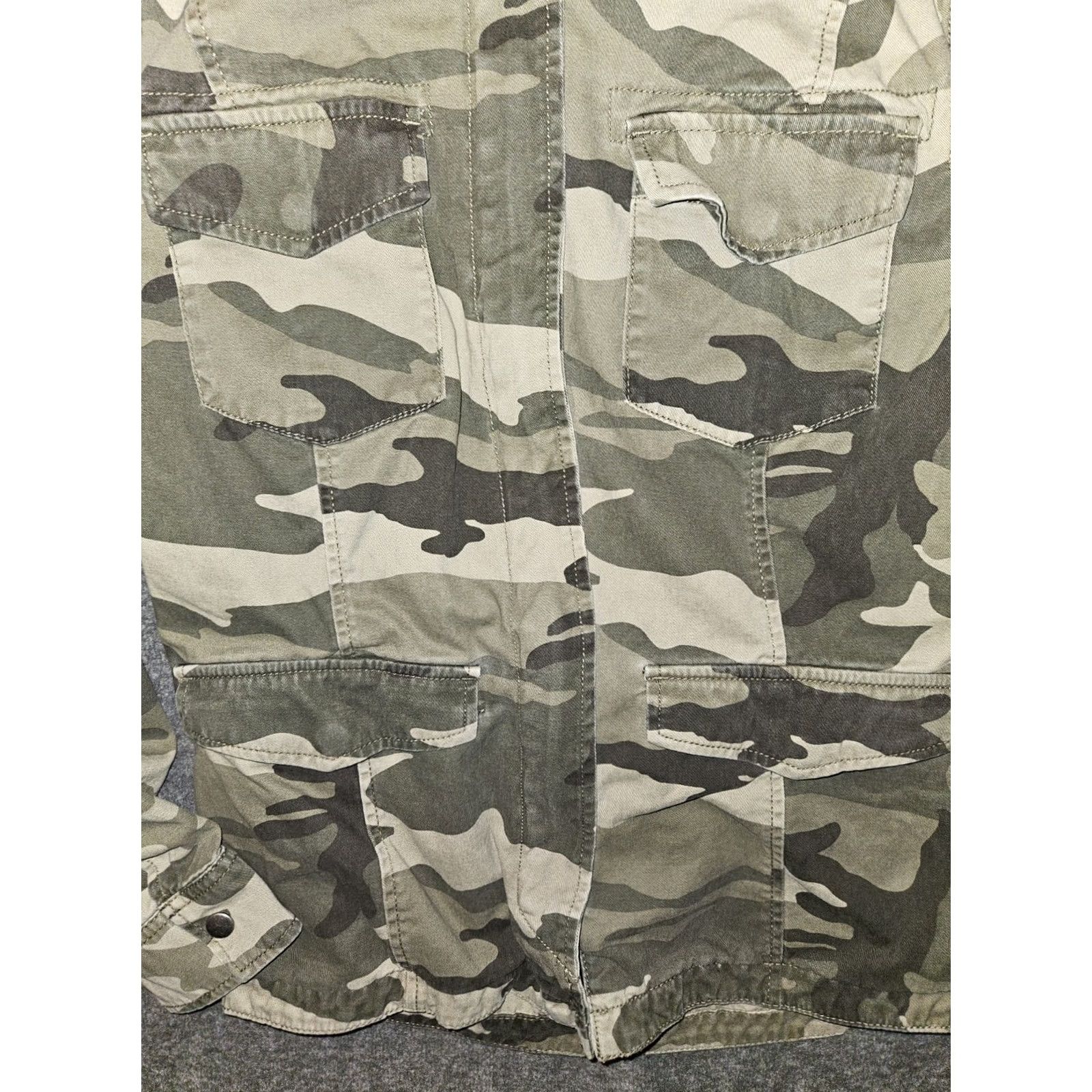 Abercrombie & Fitch Abercrombie & Fitch Military Jacket Women's Medium Full Zip Green Camo Preppy 90s Army City Outdoor Pockets Logo | Machine Washable | Regular Fit Size M / US 6-8 / IT 42-44 - 5 Thumbnail