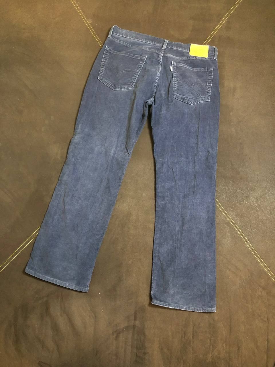 Levi's VINTAGE Levis 514 Pants Mens Corduroy Slim fit pants Size US 36 / EU 52 - 18 Thumbnail