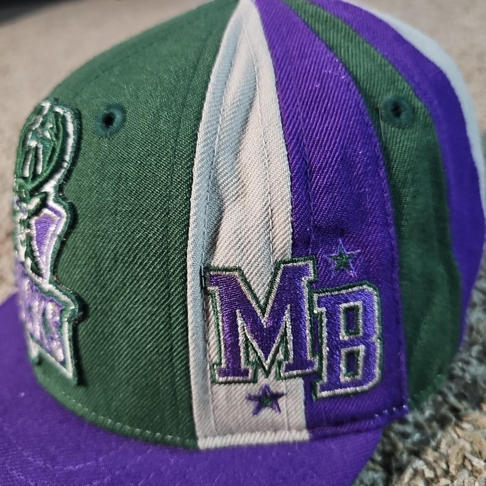 Reebok Reebok 100% Wool Vintage Milwaukee Bucks Fitted Hat 6 7/8 Size ONE SIZE - 2 Thumbnail