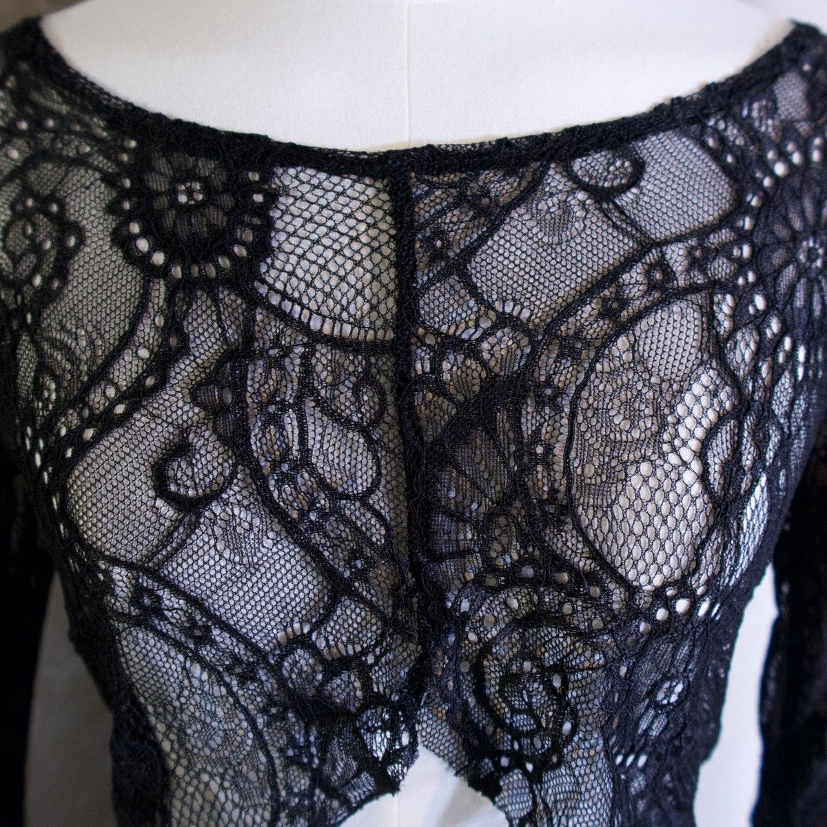 Other Midnight Veil Lace Top Size L / US 10 / IT 46 - 2 Thumbnail