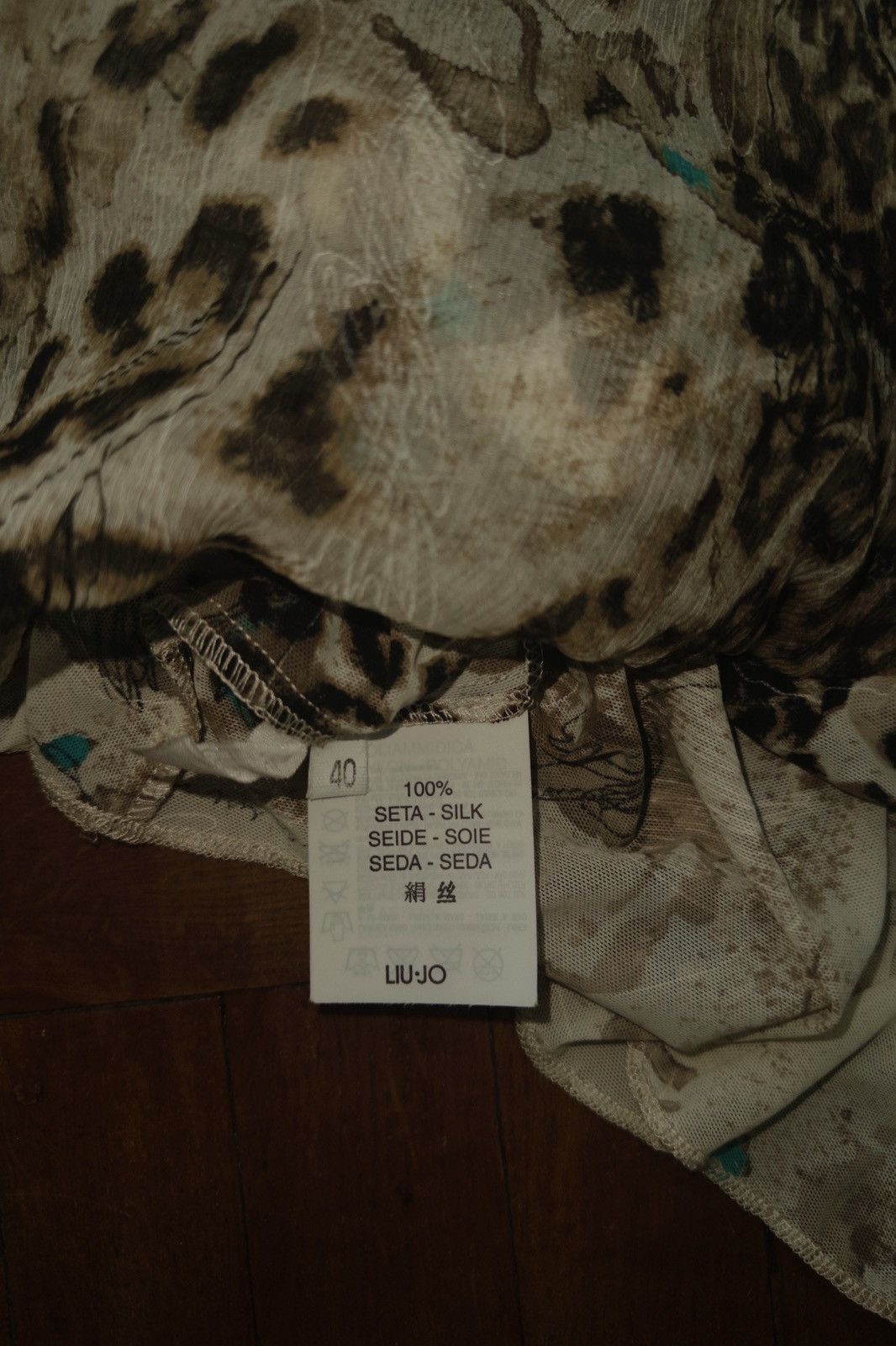 Liu Jo Liu•Jo silk blend animal-print mini skirt size xs-s Size 26" / US 2 / IT 38 - 3 Thumbnail