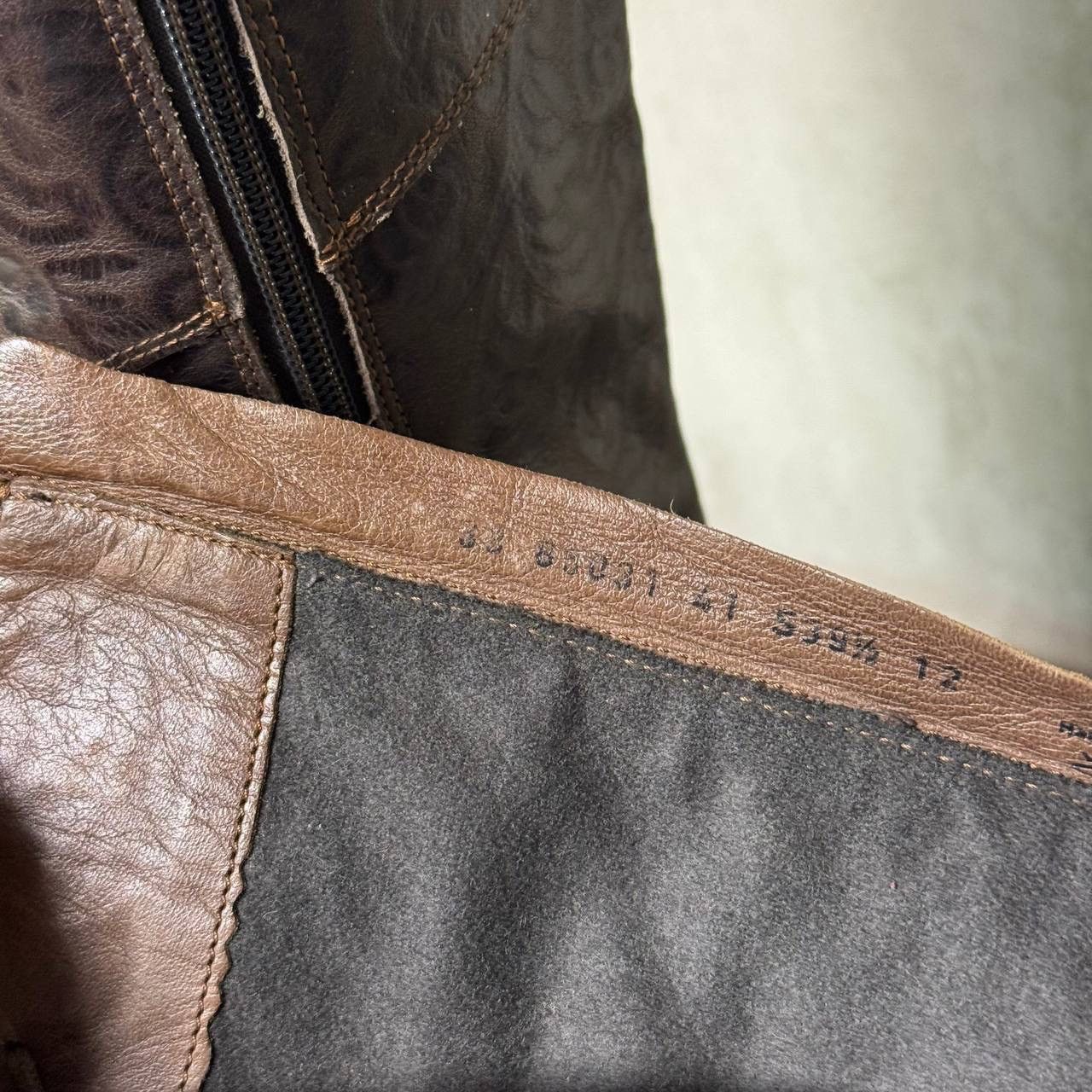 Wild Things Think brown leather boots with embossing, size 41 Size US 11 / IT 41 - 4 Thumbnail