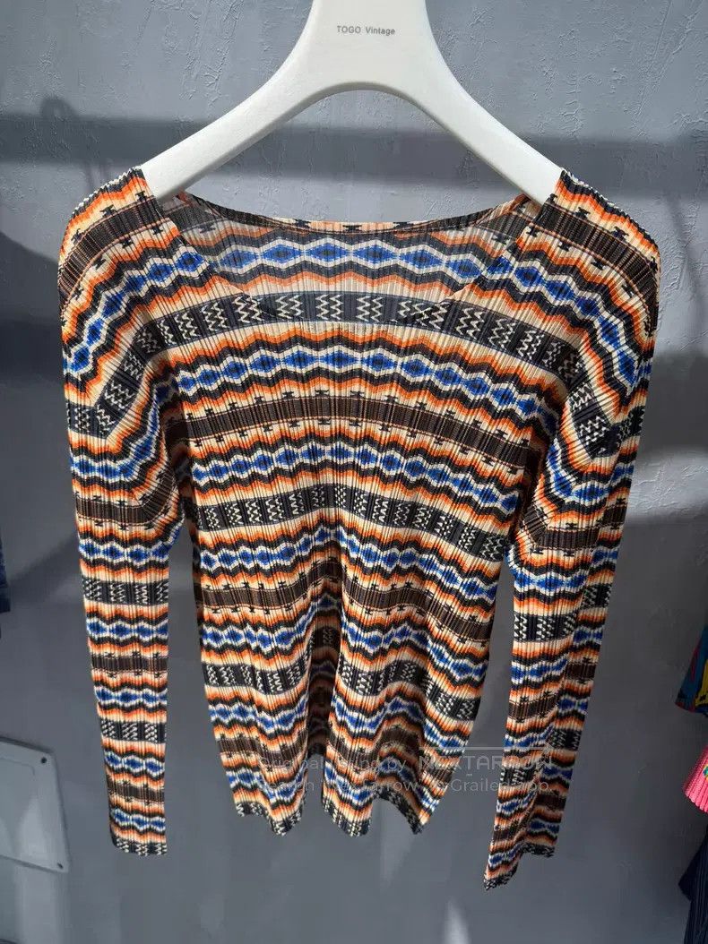 Issey Miyake Issey Miyake Color-Blocked Long Sleeve Top Size L / US 10 / IT 46 - 1 Thumbnail