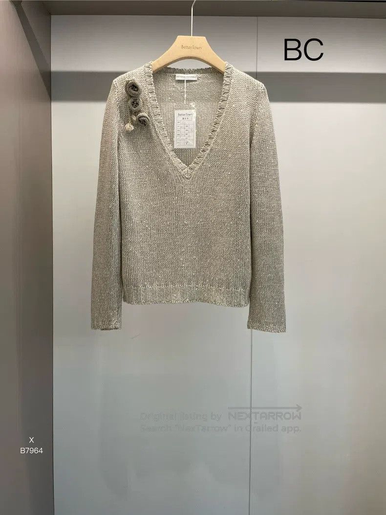 Brunello Cucinelli Brunello Cucinelli Light Khaki Linen Sequin Sweater Size M / US 6-8 / IT 42-44 - 1 Thumbnail