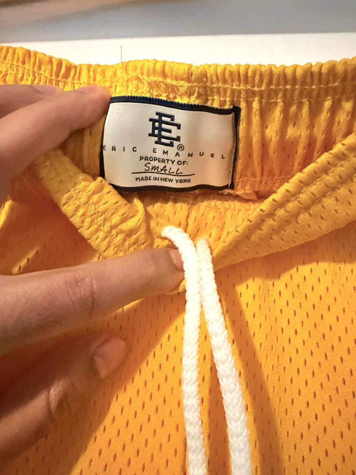 Eric Emanuel Eric Emanuel Yellow Bolt Shorts Size US 30 / EU 46 - 3 Thumbnail