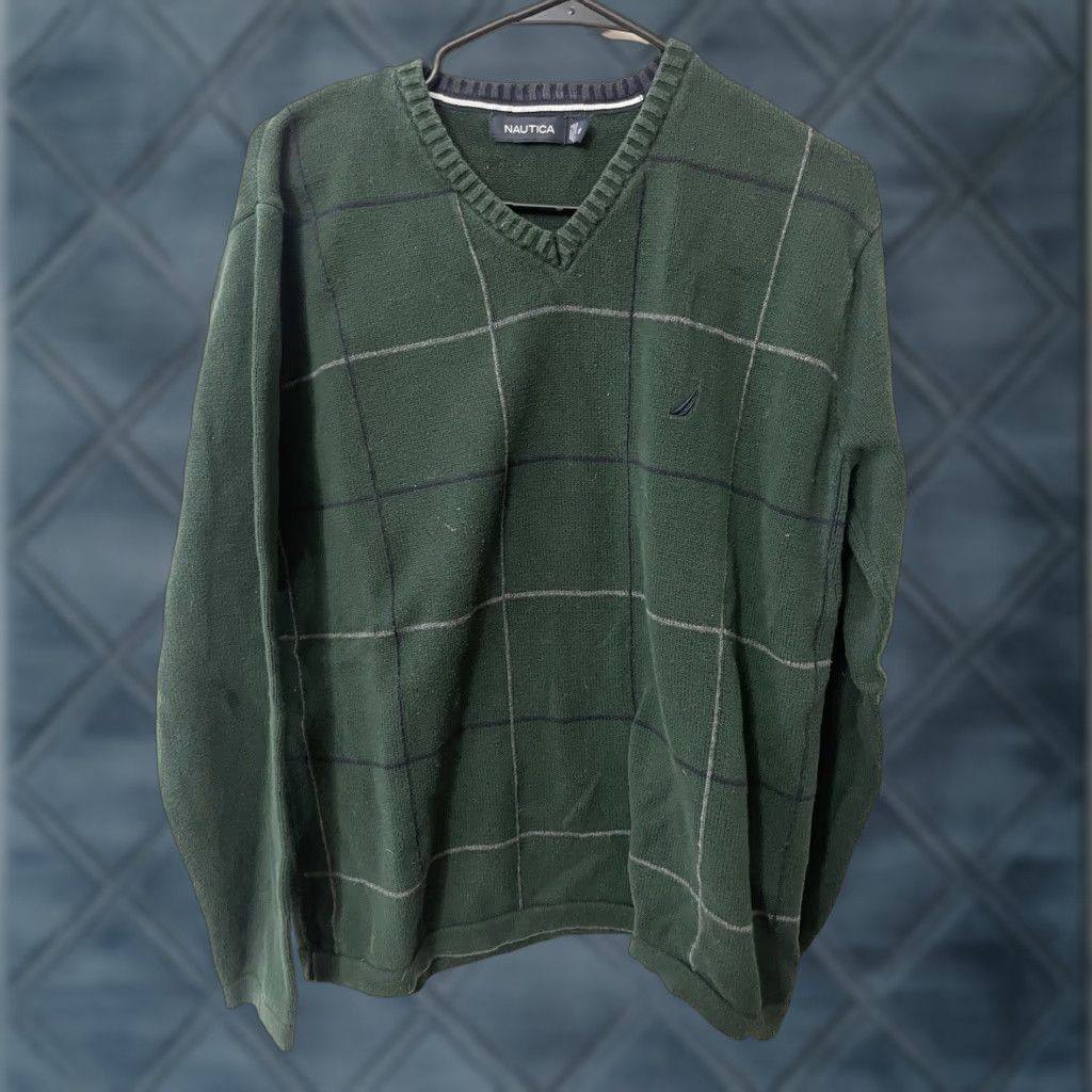 Nautica Nautica Sweater Shirt? Actually it's a Nautica Men’s M Green Plaid Textured V-Neck Long Sleeve 100% Cotton Knit Size US M / EU 48-50 / 2 - 1 Thumbnail