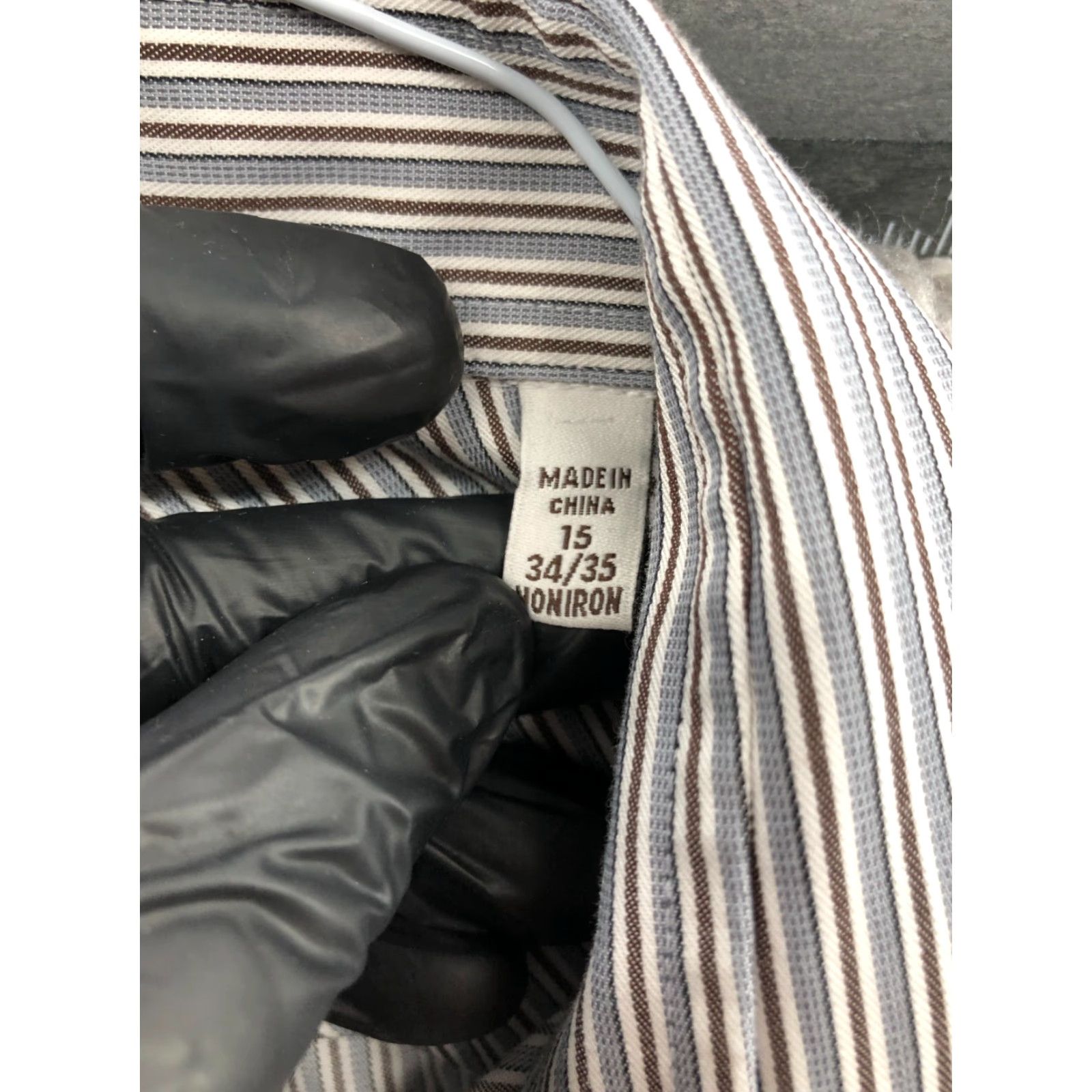 Joseph Abboud Joseph Abboud Slim Fit Shirt Mens Size 15 Long Sleeve Gray Striped Button-Up Shawl Collar? (No, need to stick to original words). Size US M / EU 48-50 / 2 - 7 Thumbnail