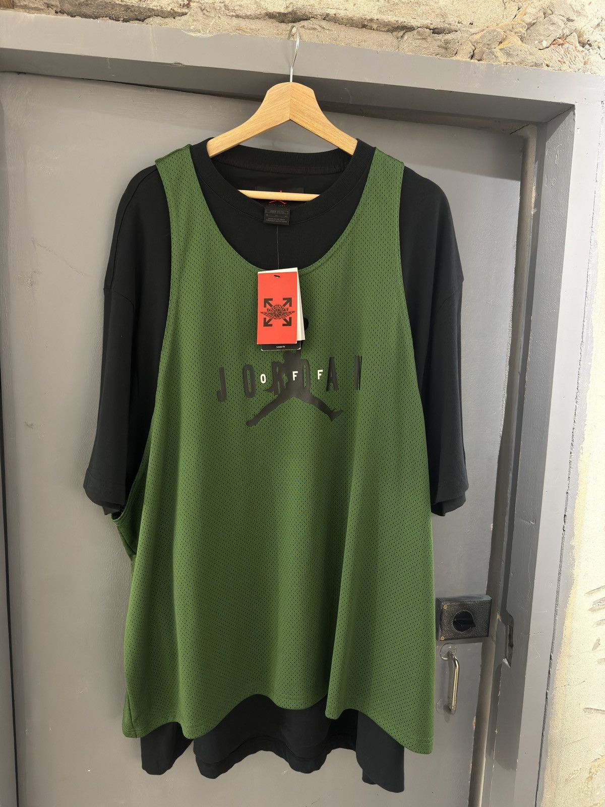 Jordan Brand × Off-White Off-white x Jordan Nike jersey tee Size US XL / EU 56 / 4 - 1 Thumbnail