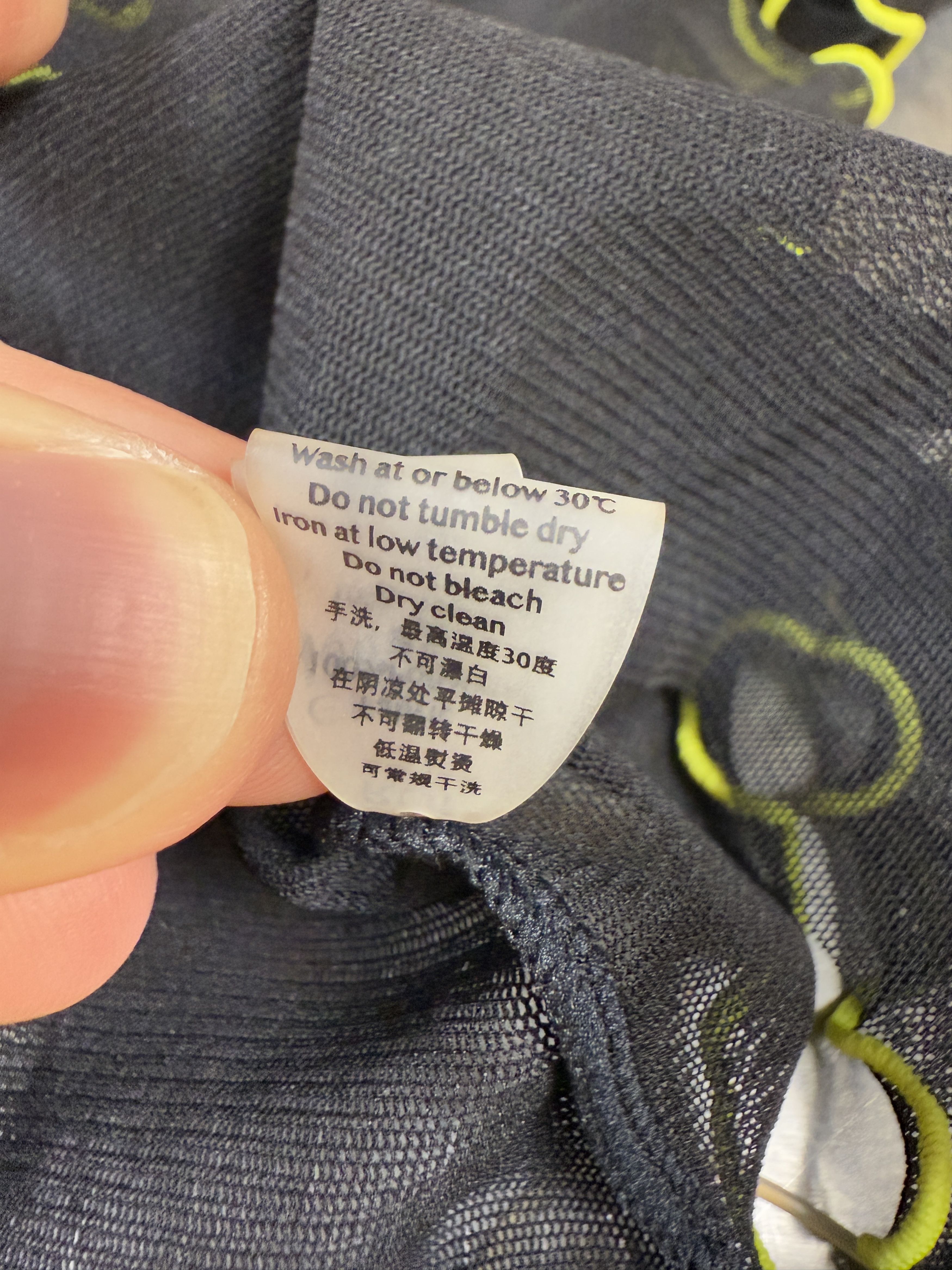 RUIbuilt $400 RUI Mesh Long-Sleeve T-Shirt Size L / US 10 / IT 46 - 14 Thumbnail