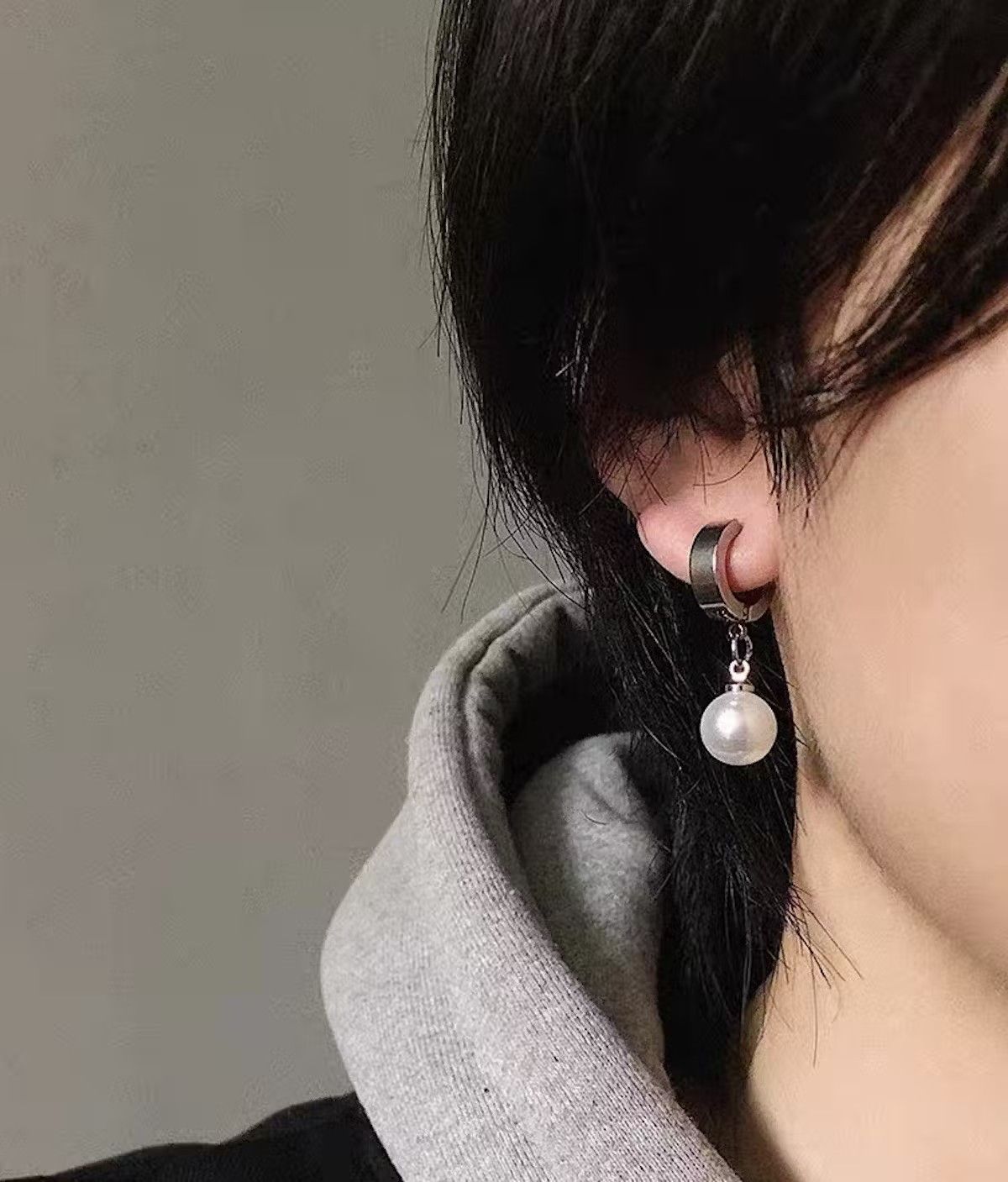 Designer Vintage pearl earrings Size ONE SIZE - 1 Thumbnail