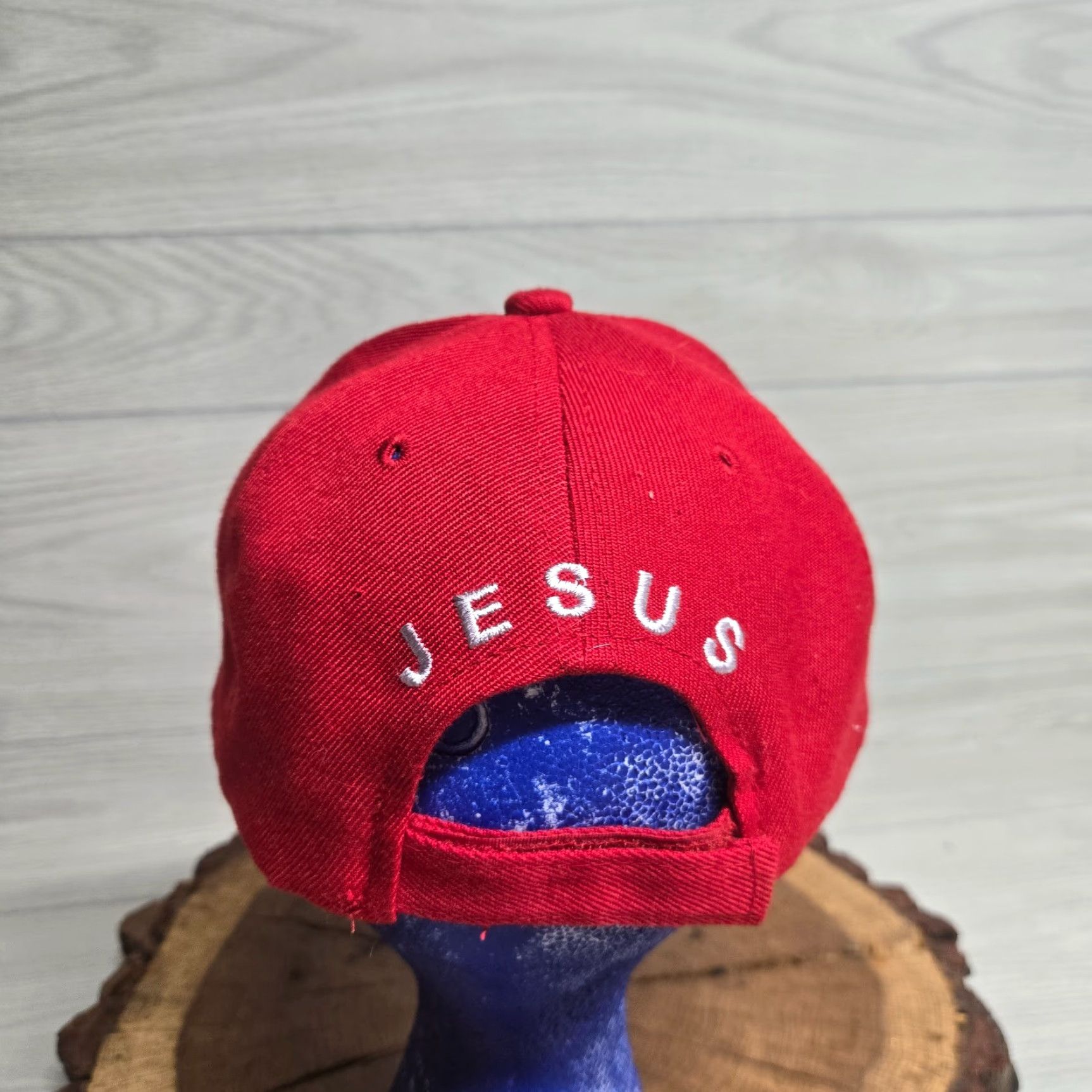 Vintage VINTAGE Unisex Baseball Cap Hat One Size Red Embroidered Jesus Religious Casual Size ONE SIZE - 3 Thumbnail