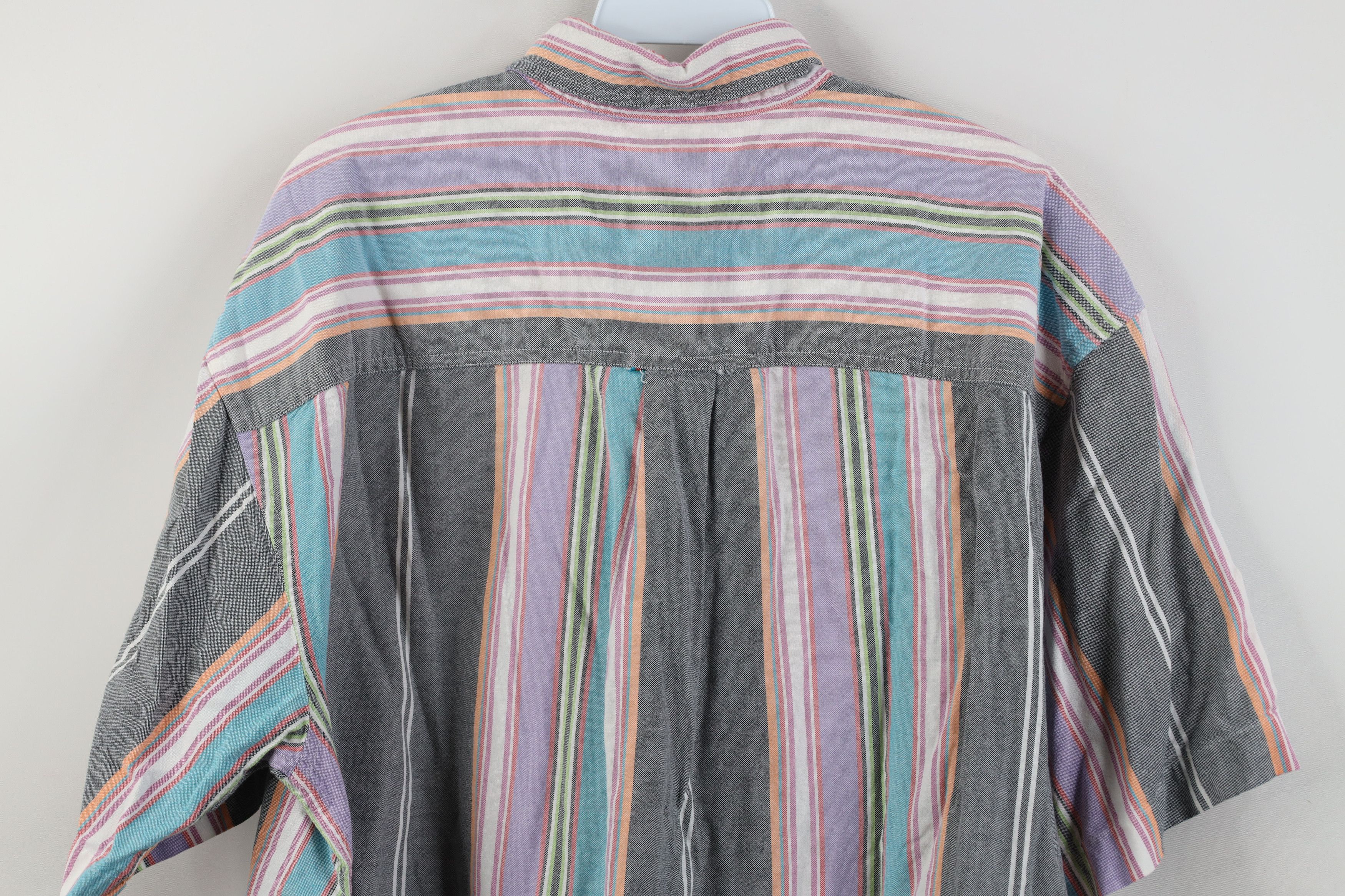 Vintage Vintage 90s Streetwear Rainbow Short Sleeve Button Shirt Size US L / EU 52-54 / 3 - 13 Thumbnail