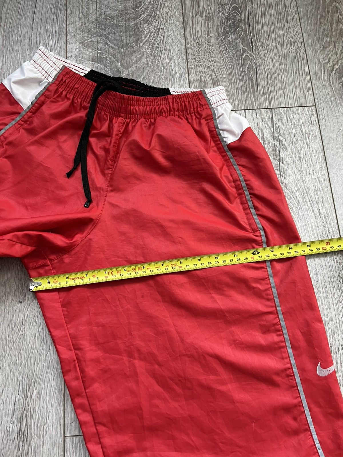 Nike Vintage Nike Y2K Pants 2000s Sportswear Pants Sweatpants Red Size US 32 / EU 48 - 16 Thumbnail