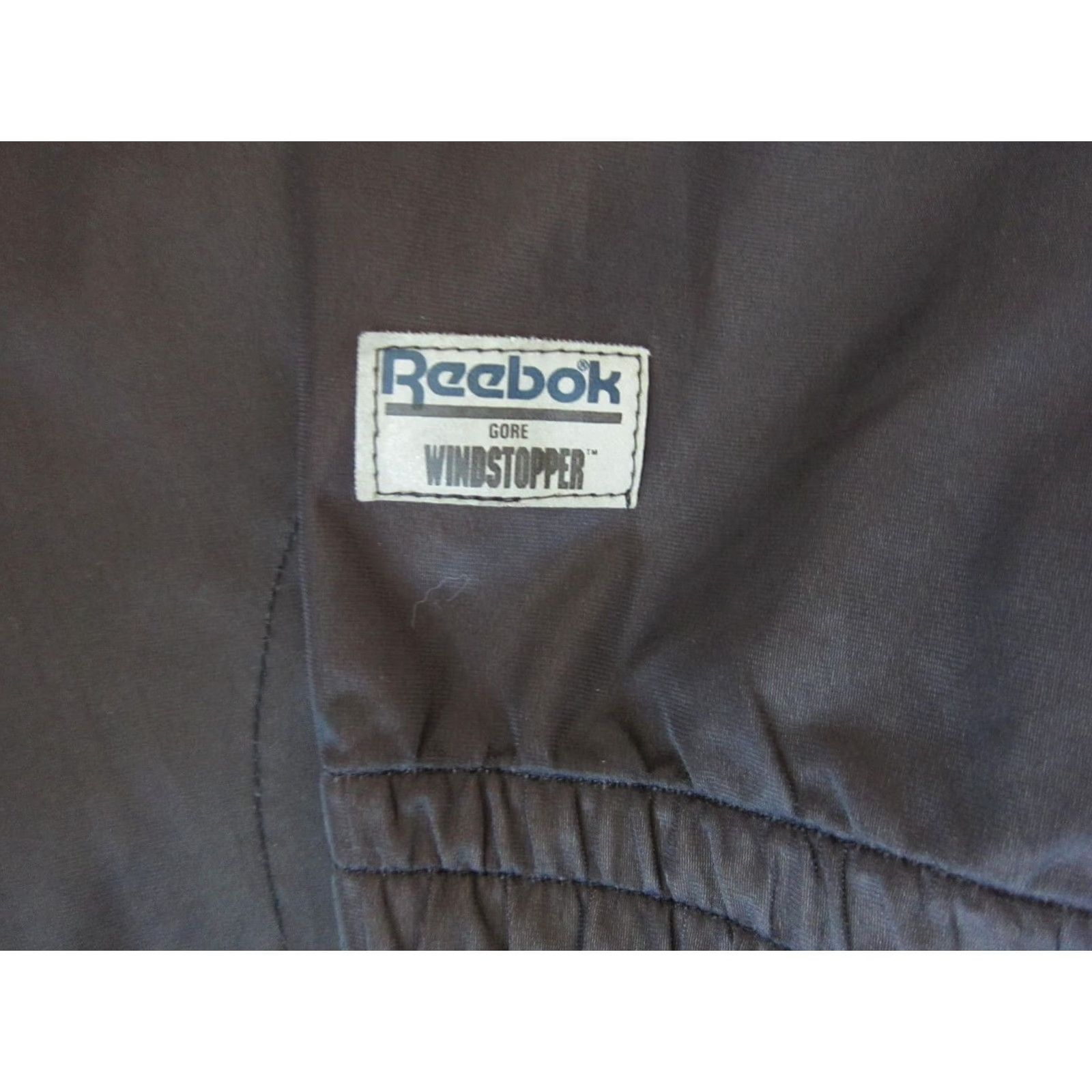 Reebok VINTAGE Reebok Jacket Womens L Black Blue Gore Windstopper Zip Size L / US 10 / IT 46 - 2 Thumbnail