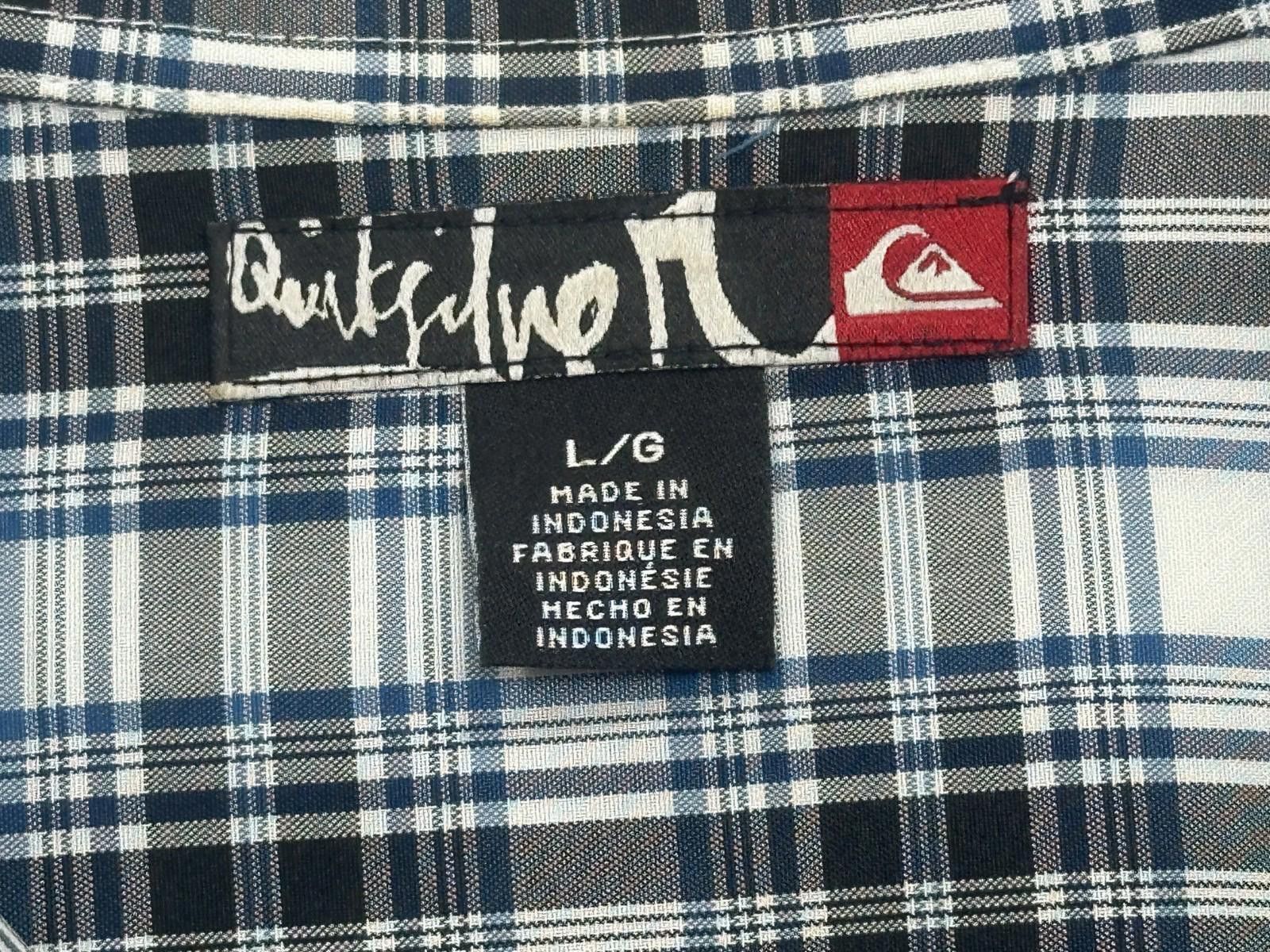 Quiksilver Quiksilver Plaid Short Sleeve Button Up Blue/Black Mens L Size US L / EU 52-54 / 3 - 5 Thumbnail