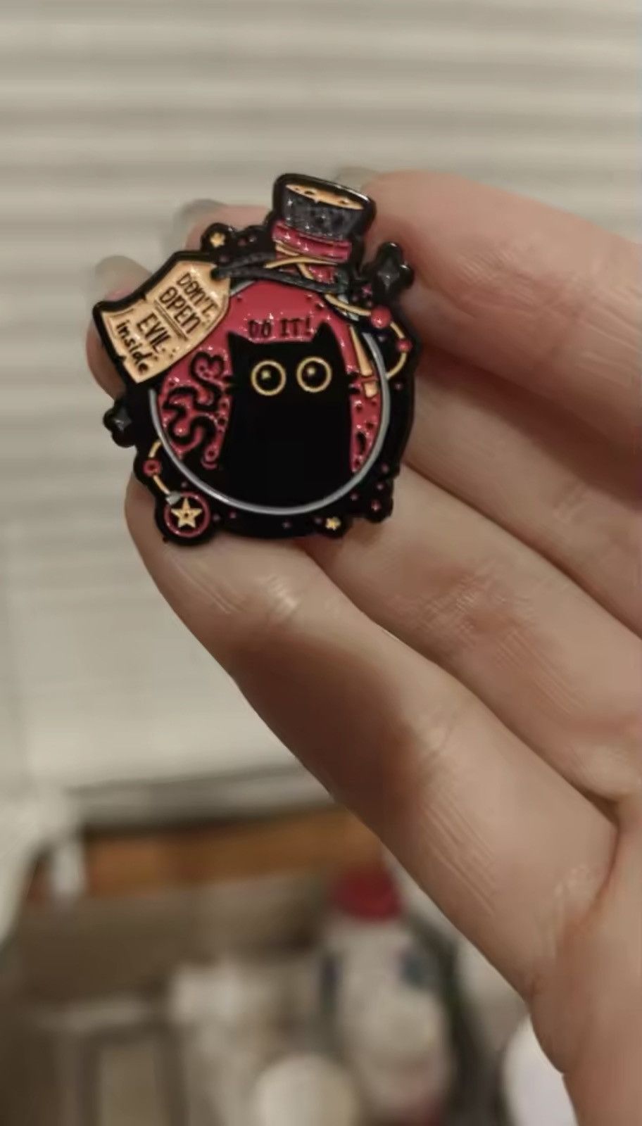 Designer Black cat enemal pin brooch accessories Size ONE SIZE - 2 Thumbnail