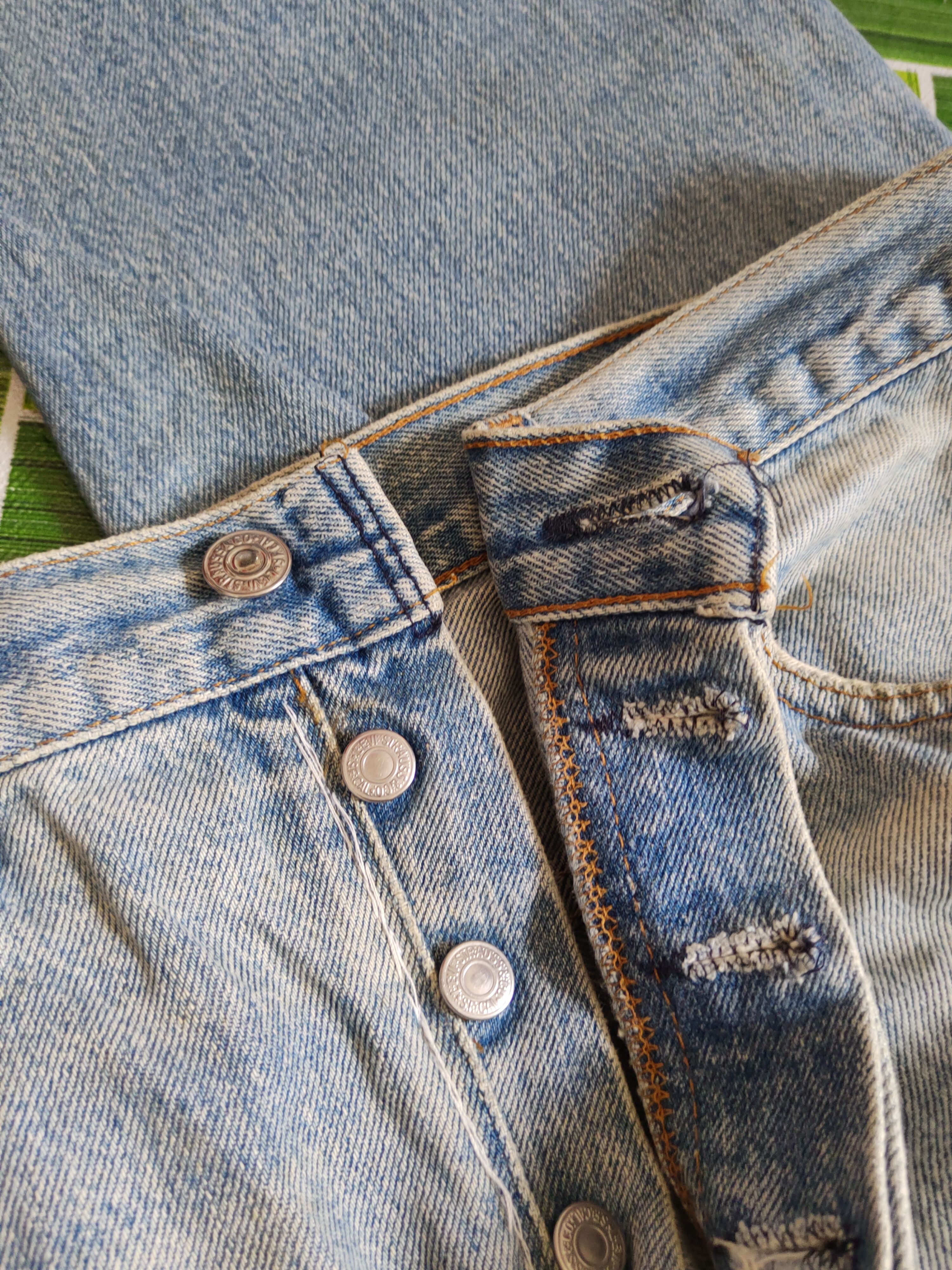 Levi's DL 501 Levi's vintage Faded ripped distressed Denim #S1510 Size US 34 / EU 50 - 18 Thumbnail