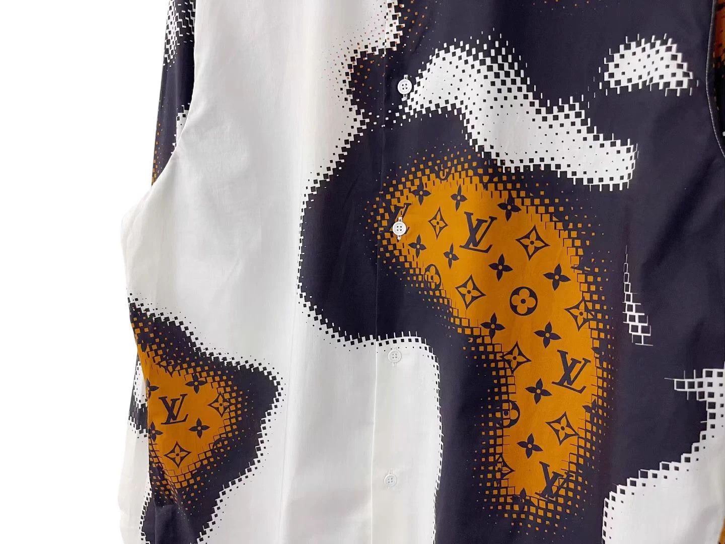 Louis Vuitton LV Bonfire Monogram Shirt Size US XL / EU 56 / 4 - 2 Thumbnail