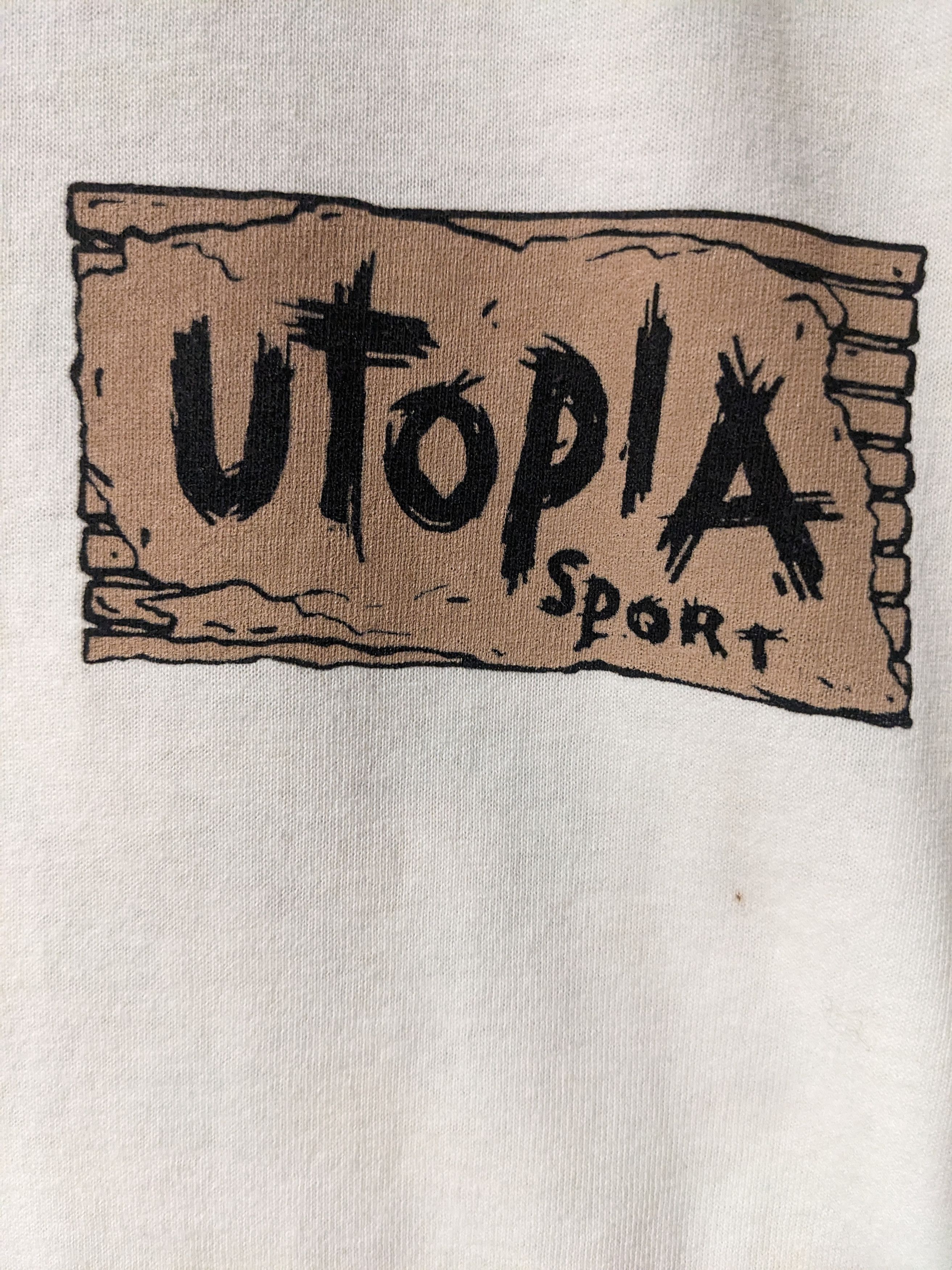 Vintage Vintage 90s Utopia Sports Will Play Soccer for Food T-Shirt Size US L / EU 52-54 / 3 - 4 Thumbnail